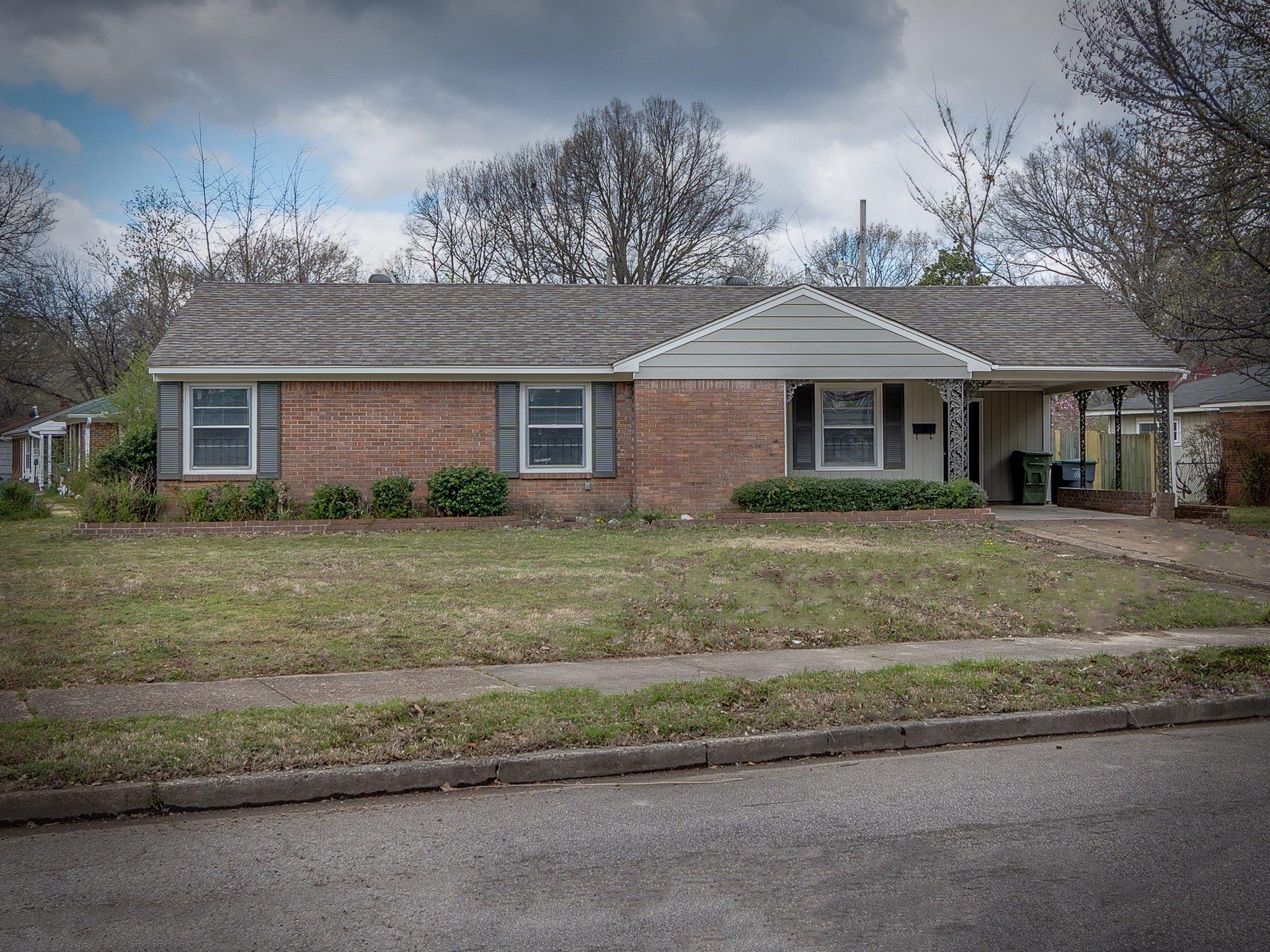 1675 Sea Isle Rd — photo