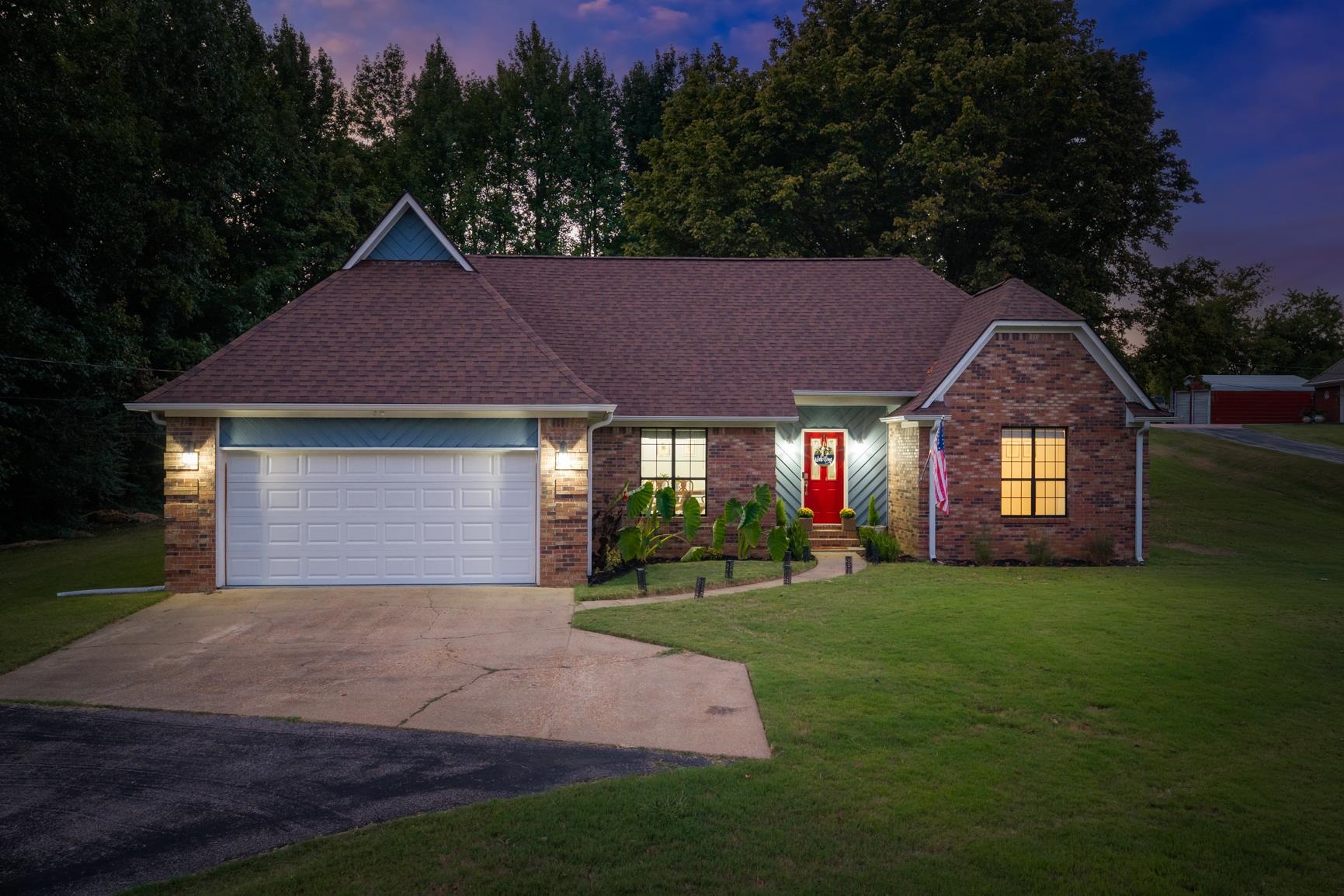 62 Comanche Dr — photo