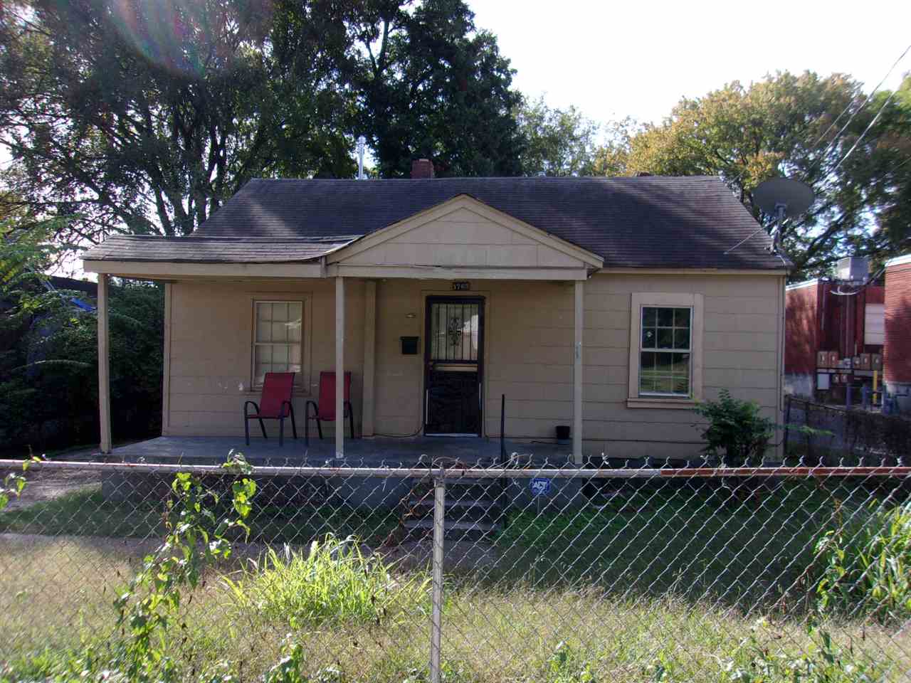 1765 Eldridge Ave — photo