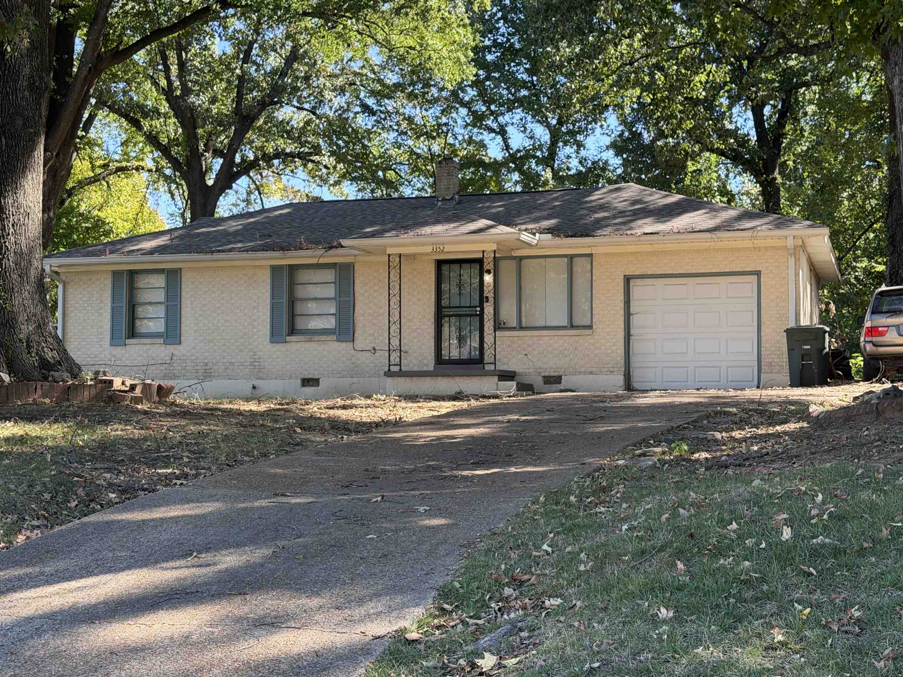 3352 Berea Rd — photo