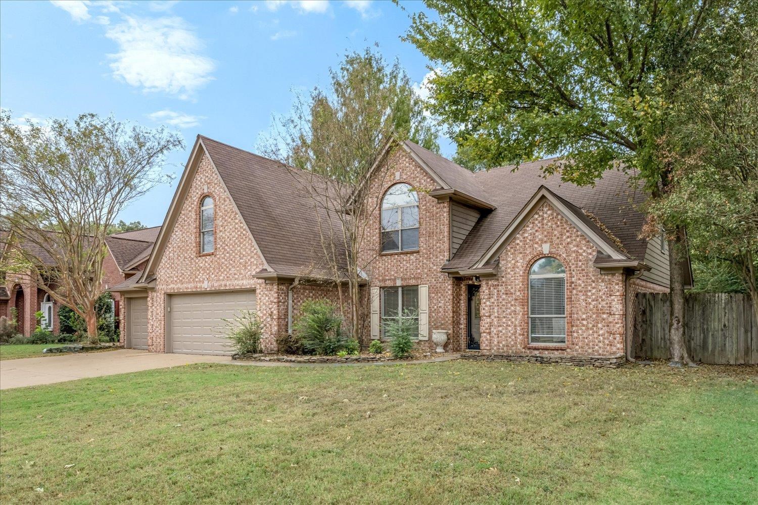 4525 Hickory Creek Dr — photo