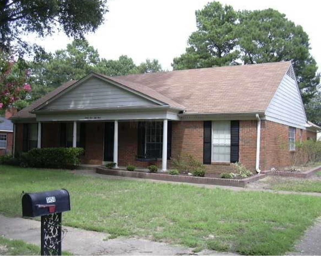 3454 Fox Meadows Rd E — photo