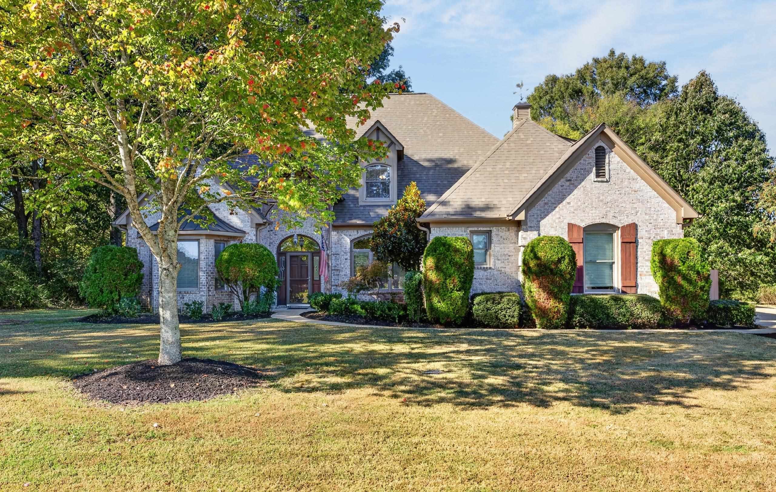 115 Brier Hills Dr — photo
