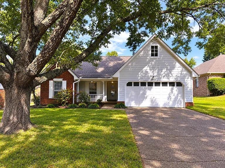 5912 Pepper Crossing Dr — photo