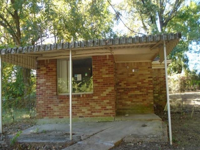 175 W Frank Ave — photo