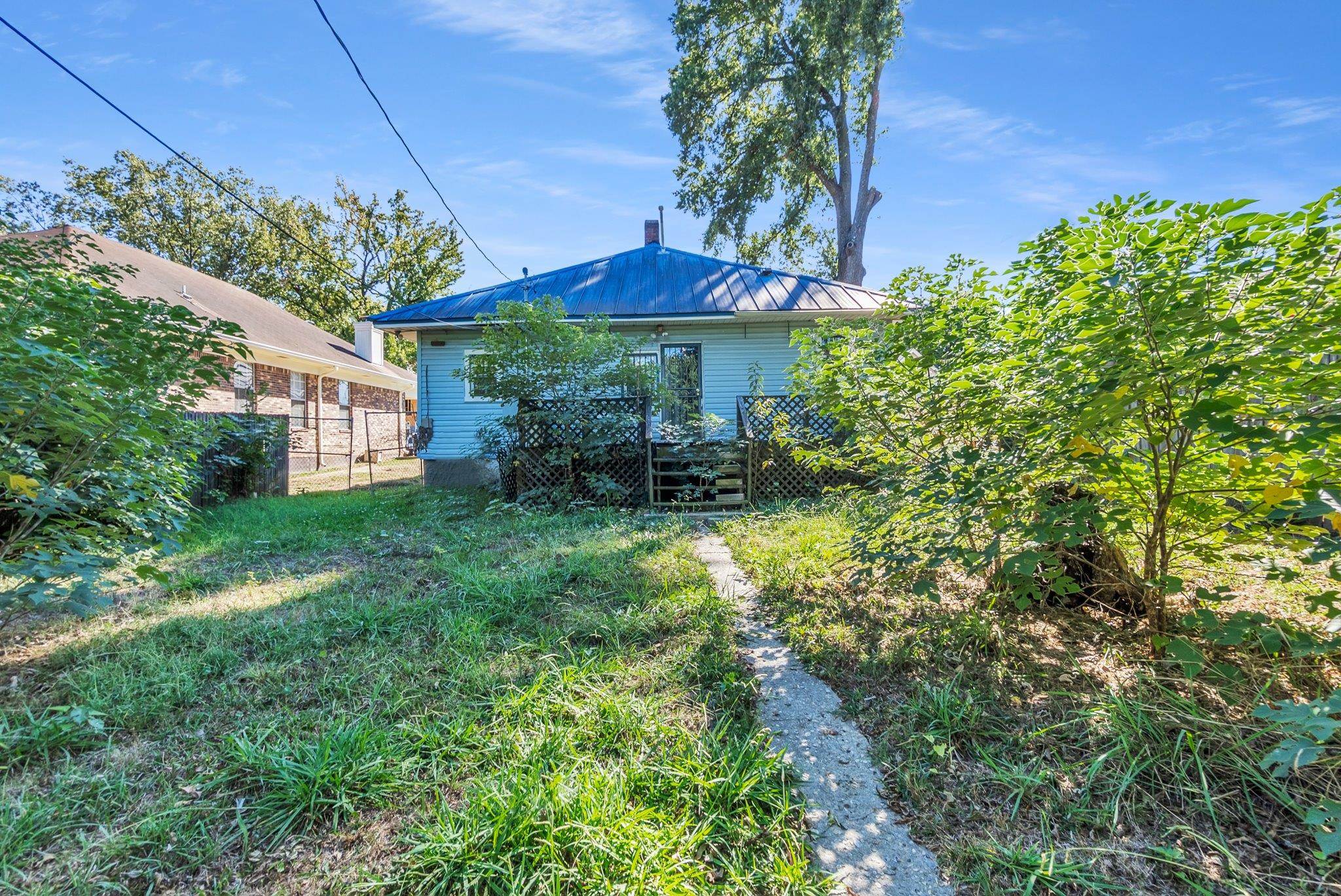 98 E McKellar Ave, Memphis, TN 38109 — photo 3