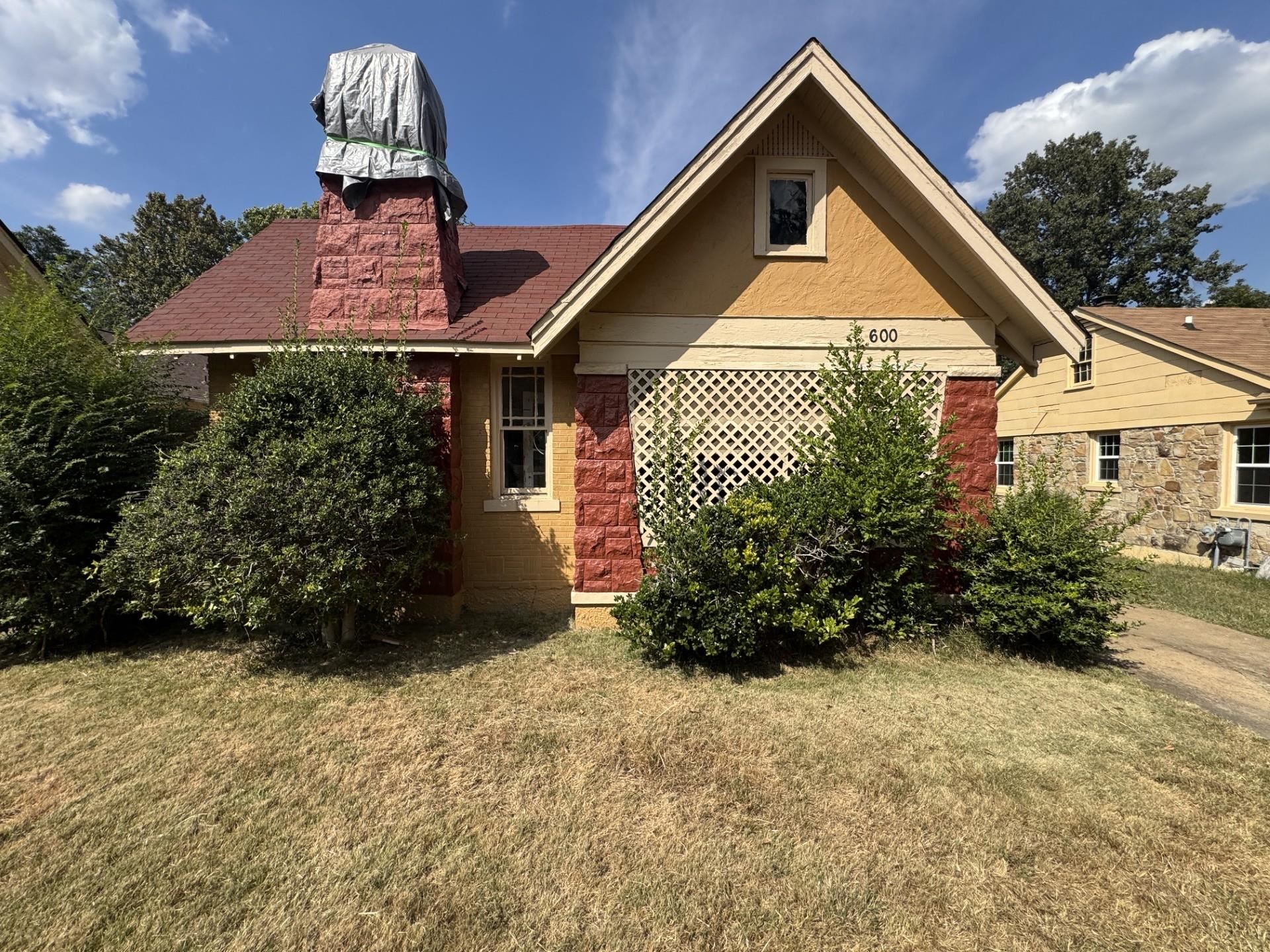 600 E McKellar Ave — photo