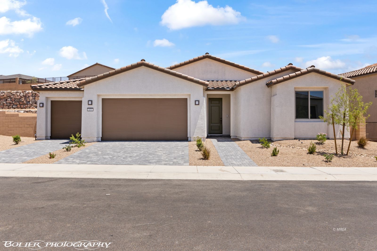 653 Sunset Skyline Ct — photo