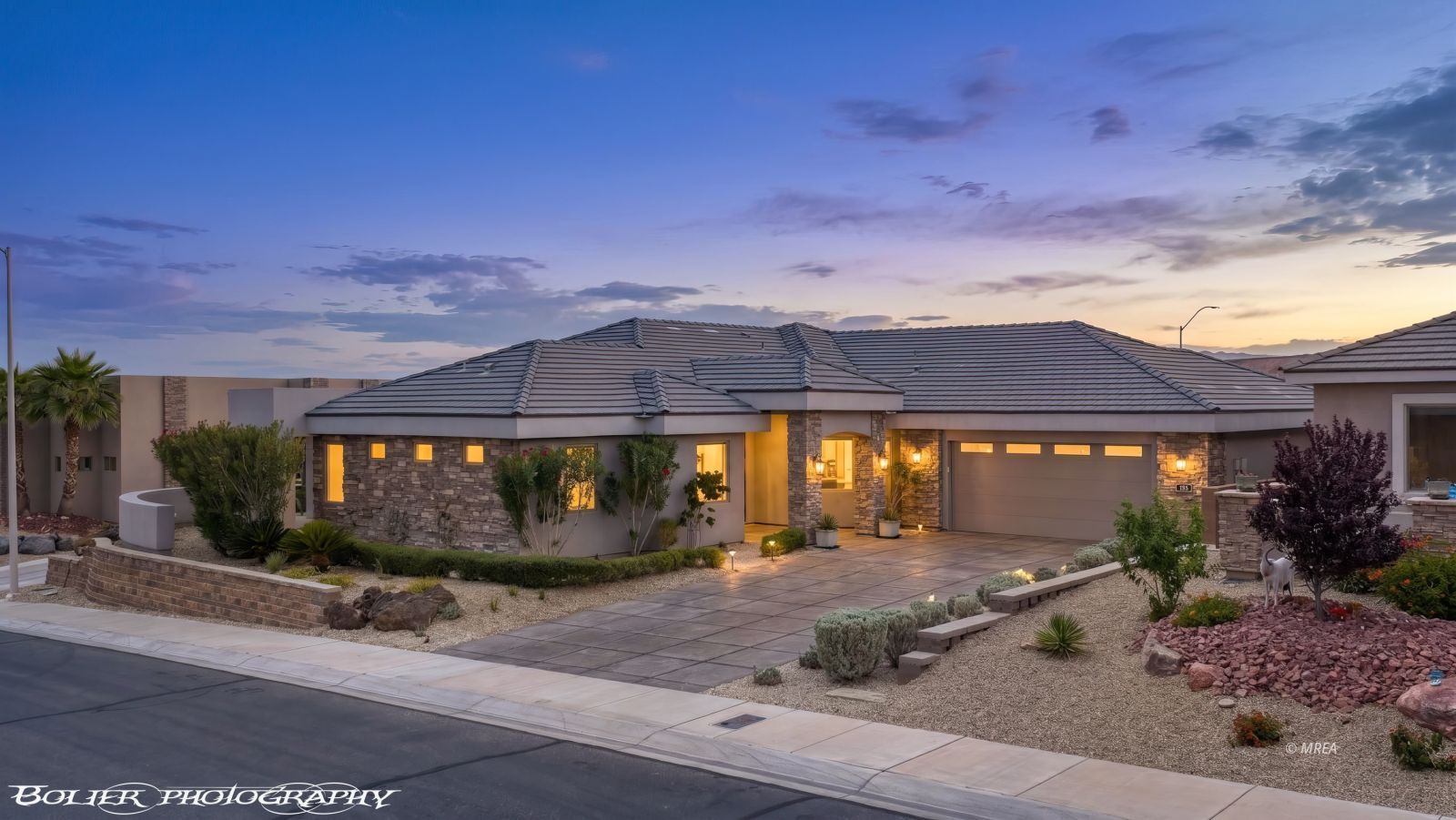 155 Seven Palms Way — photo