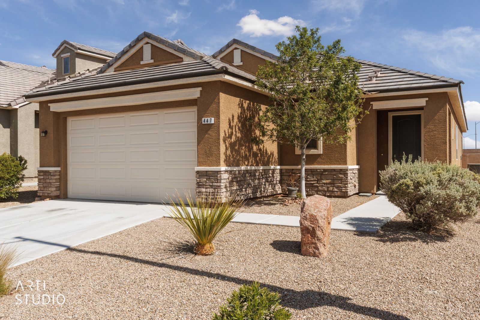 447 Paradise Valley Heights — photo