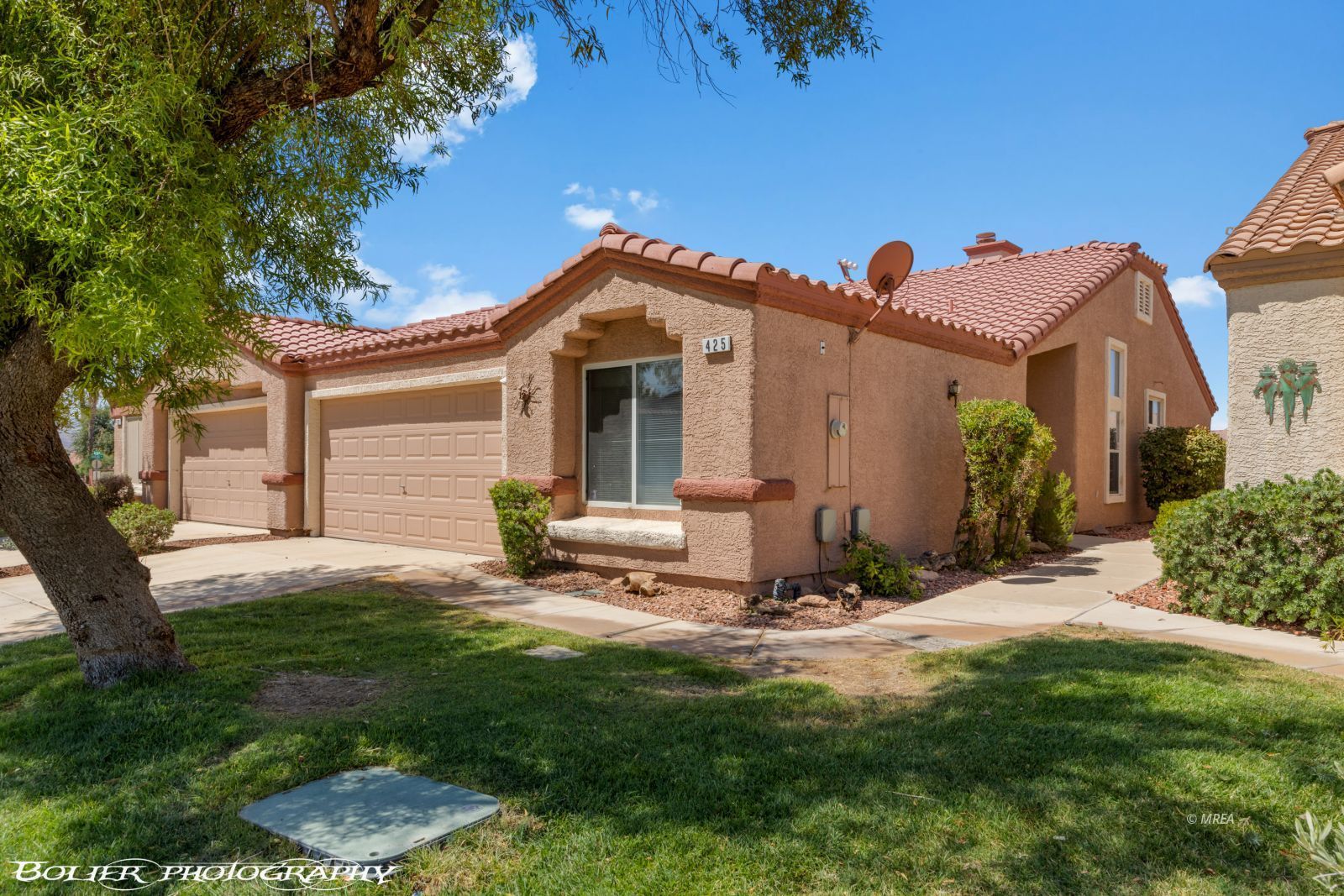 425 Beacon Ridge Way — photo
