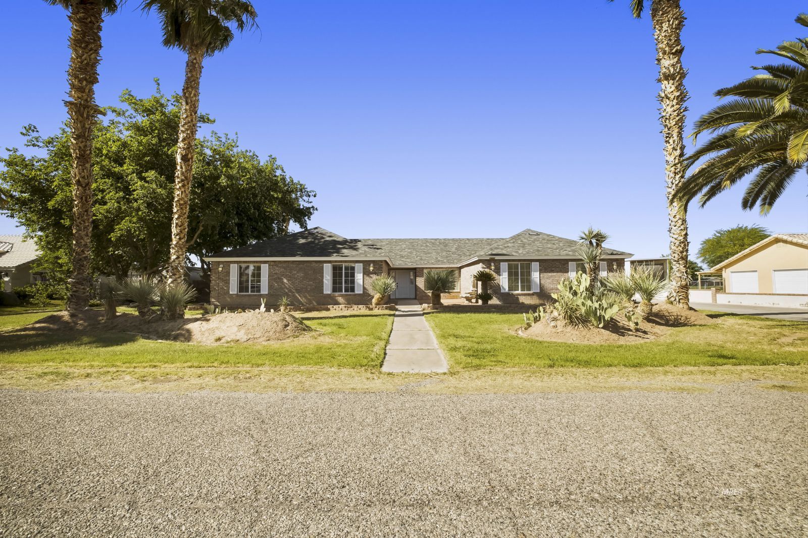 1990 JIm Haworth Ct — photo