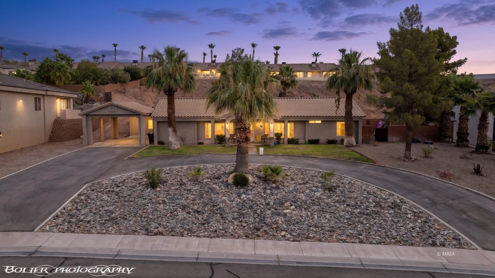 740 Chaparral Dr — photo