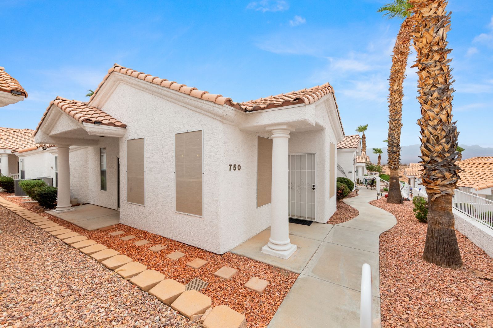 750 Mesa Springs Dr — photo
