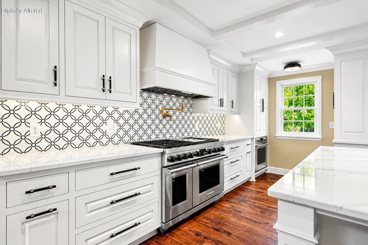 10060 N Range Line Rd, Mequon, WI 53092 — photo 3