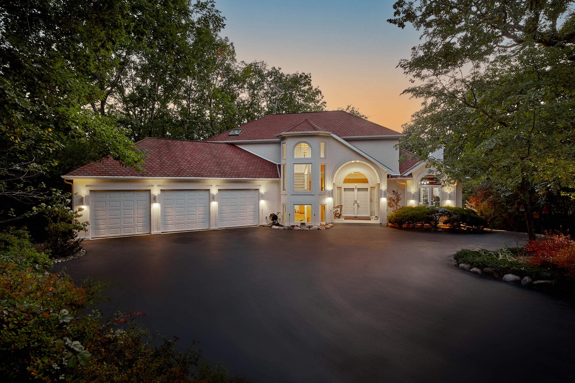 2822 Moelter Dr — photo