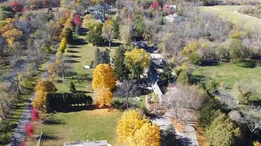N2025 Oak Bluff Rd — photo
