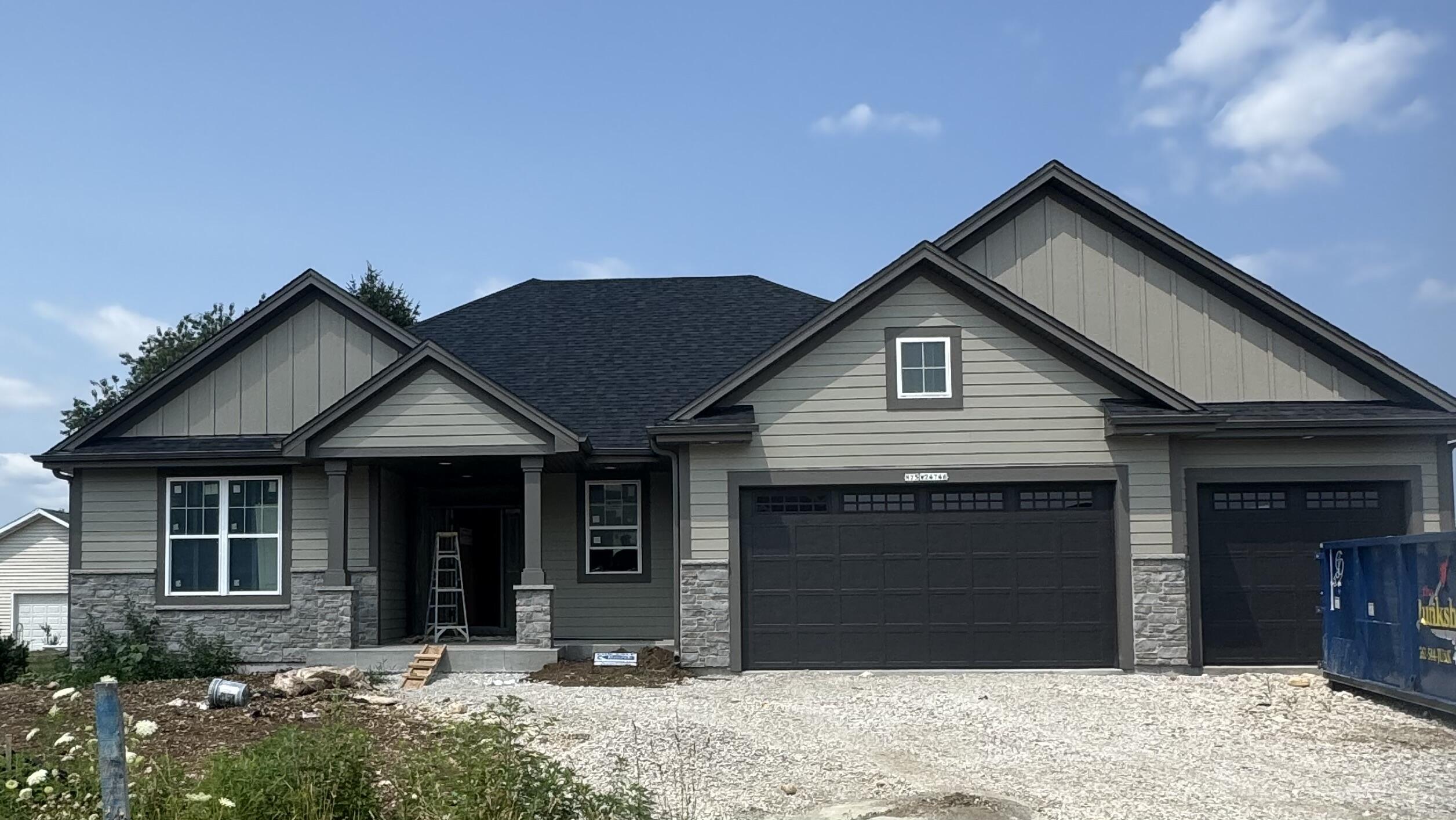 N75W24746 Lauren Dr — photo