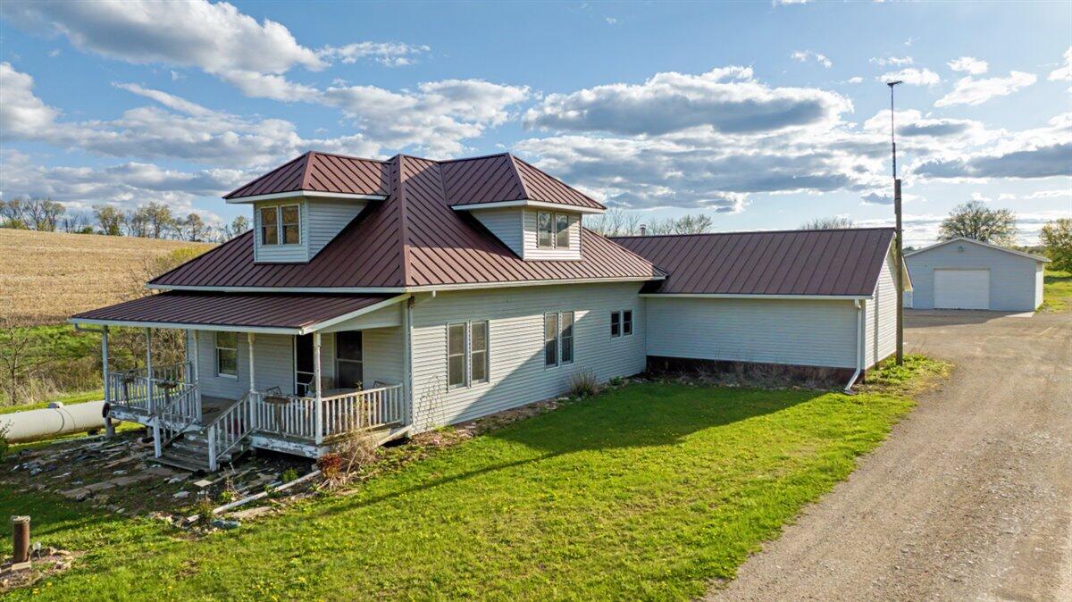 E8527 Nelson Rd, Kickapoo, WI 54652 — photo 2