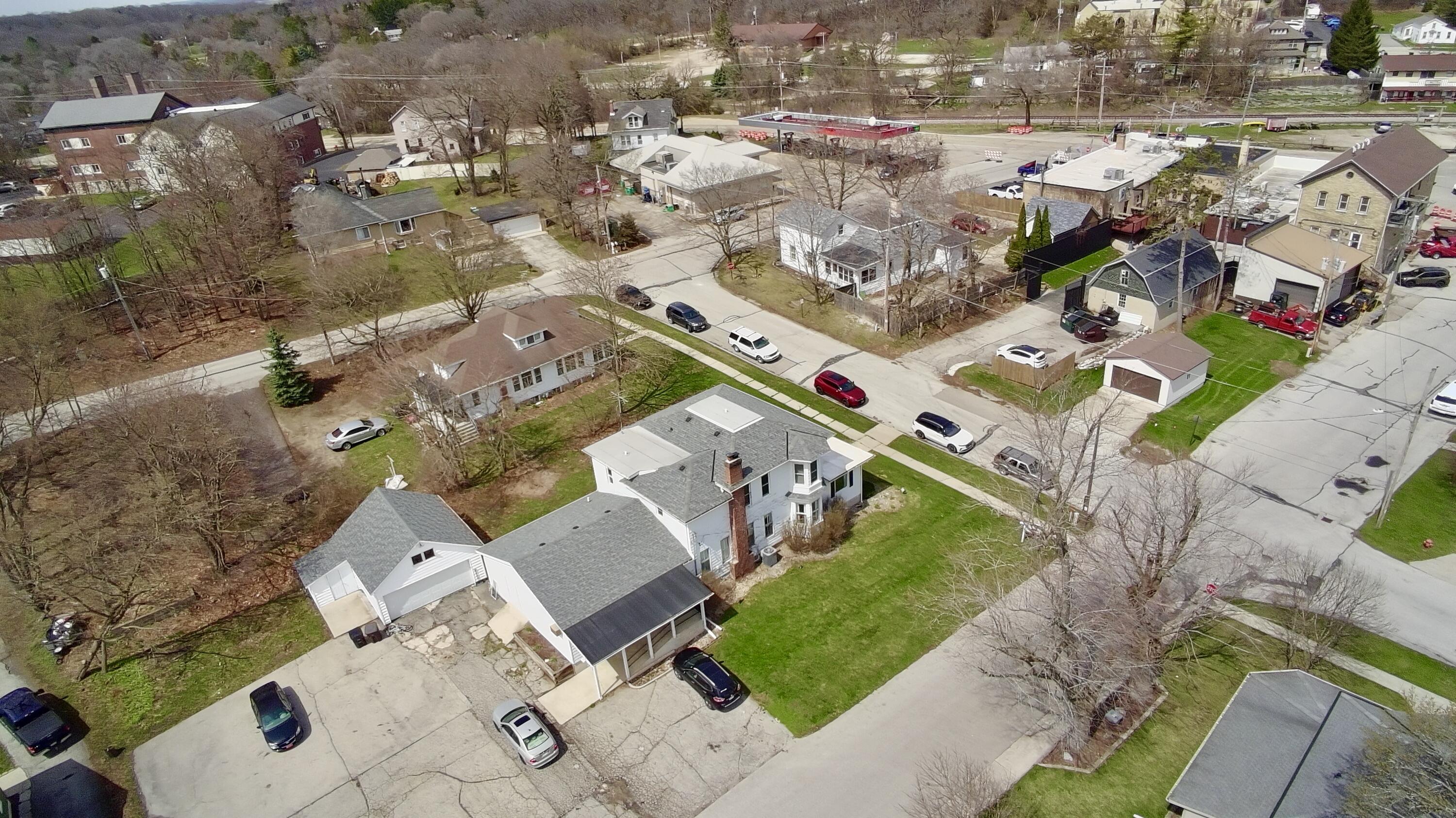 103 W Eagle St — photo