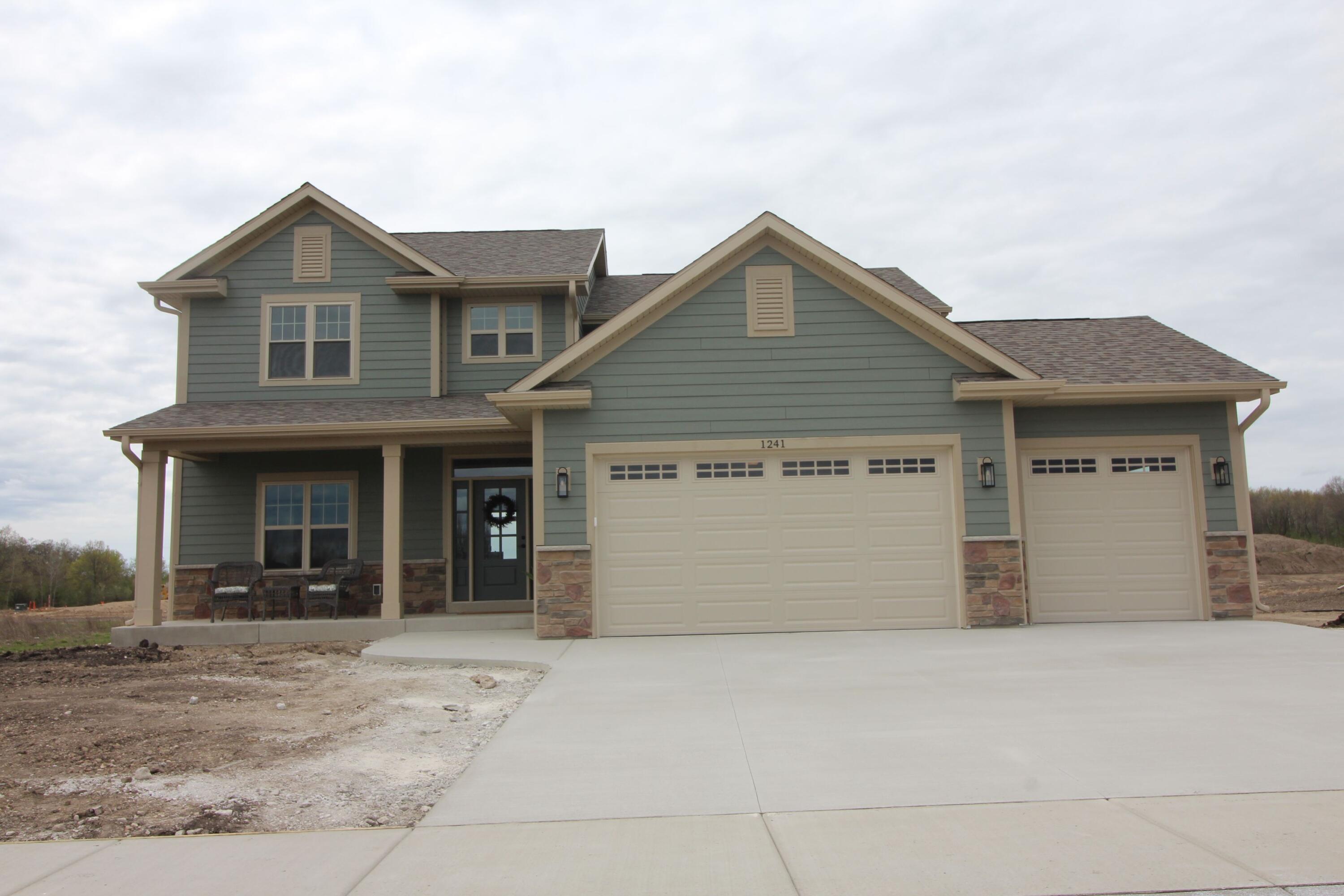 1241 Valley Hill Ln — photo