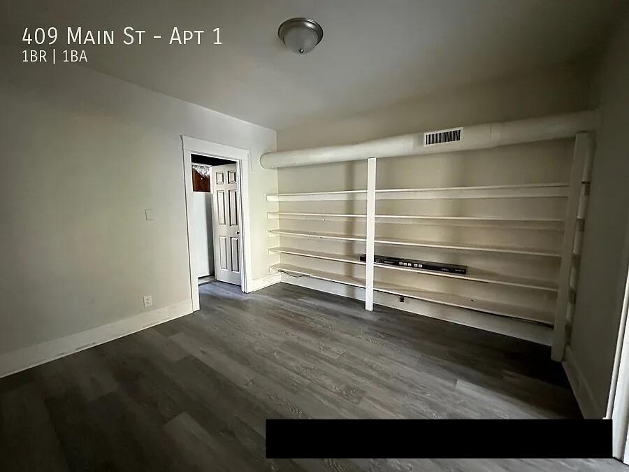 409 Main St, Racine, WI 53403 — photo 2