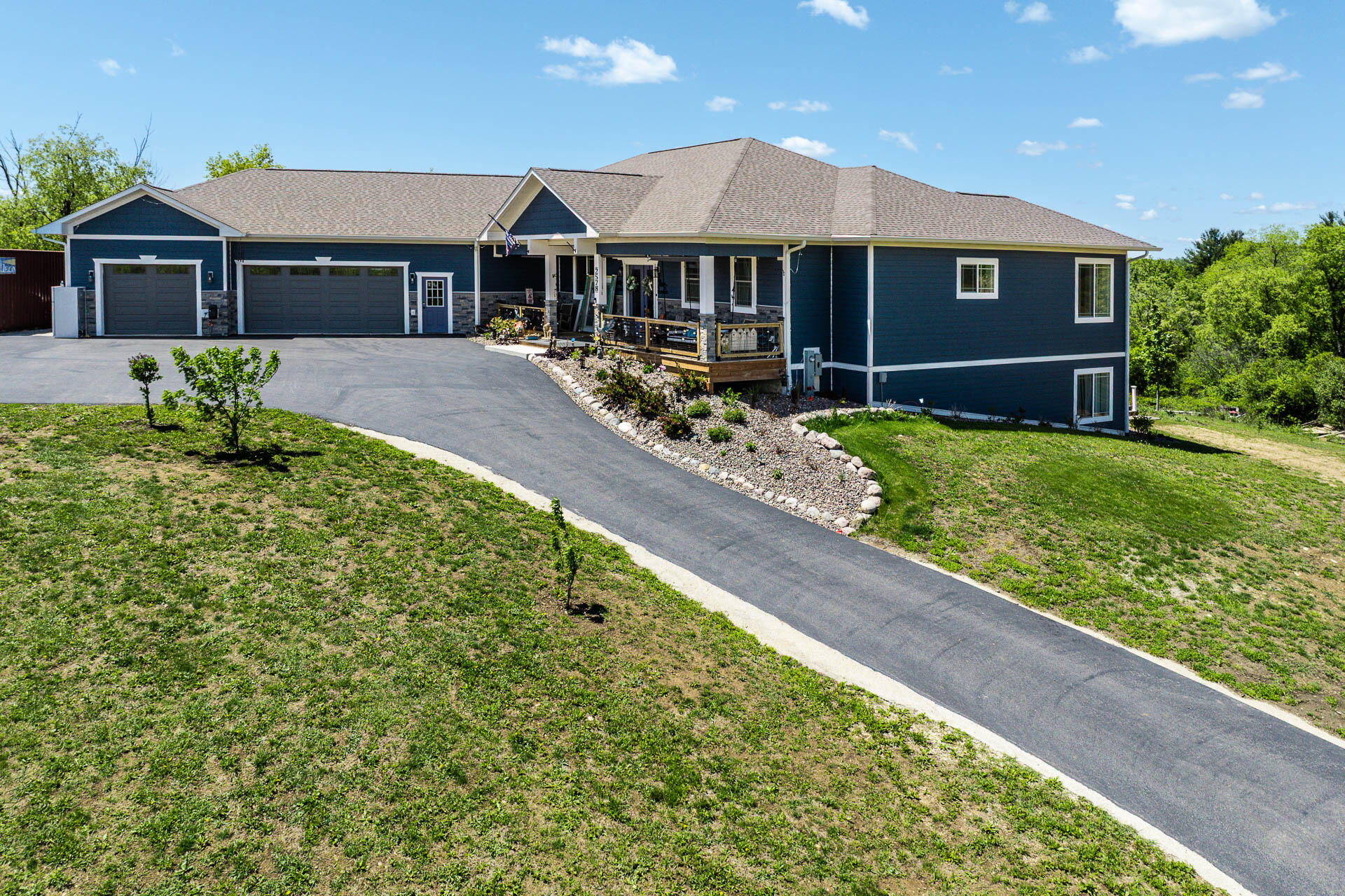 2578 Back Rd, Lyons, WI 53105 — photo 3