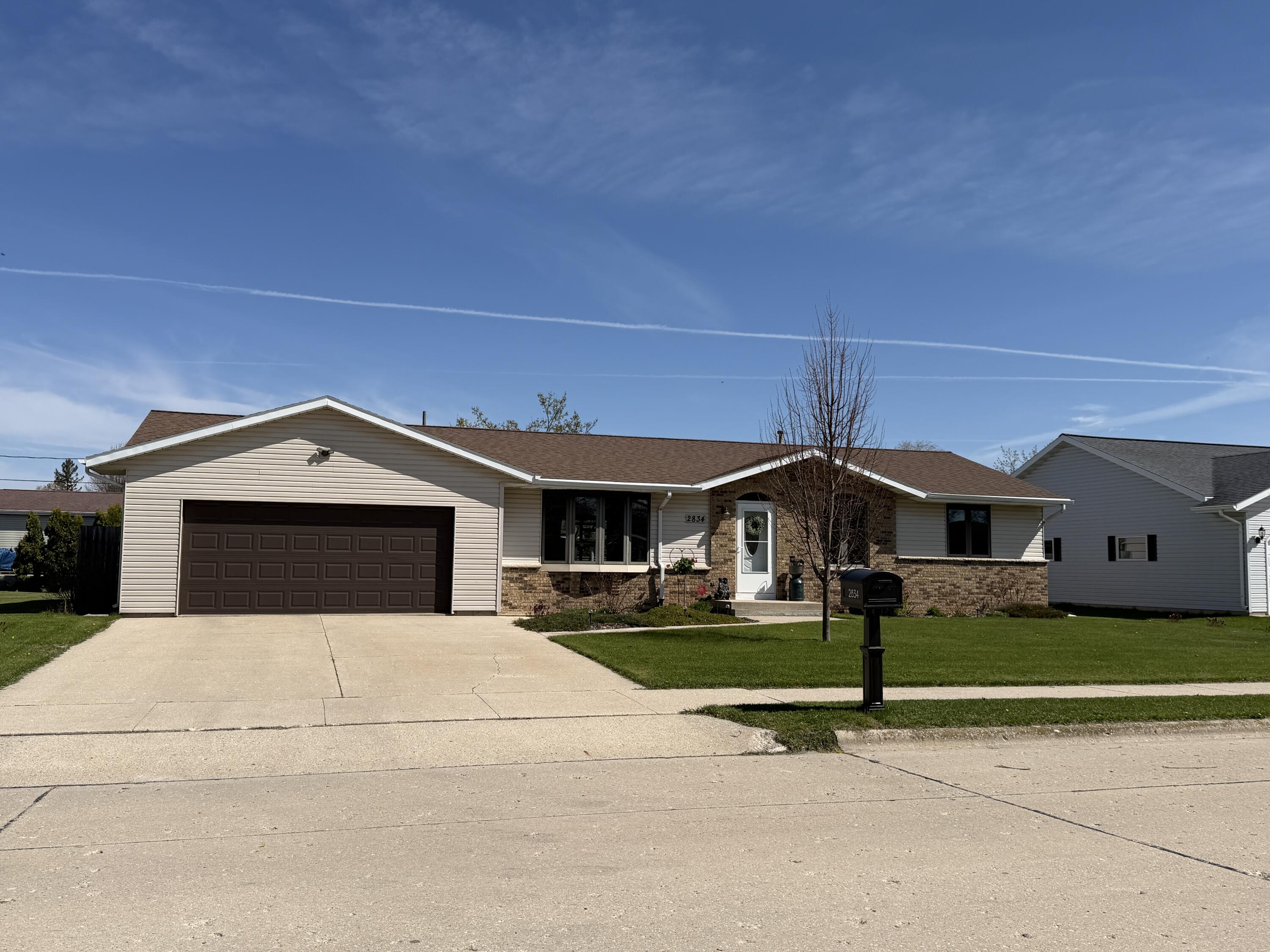 2834 43rd St, Two Rivers, WI 54241
