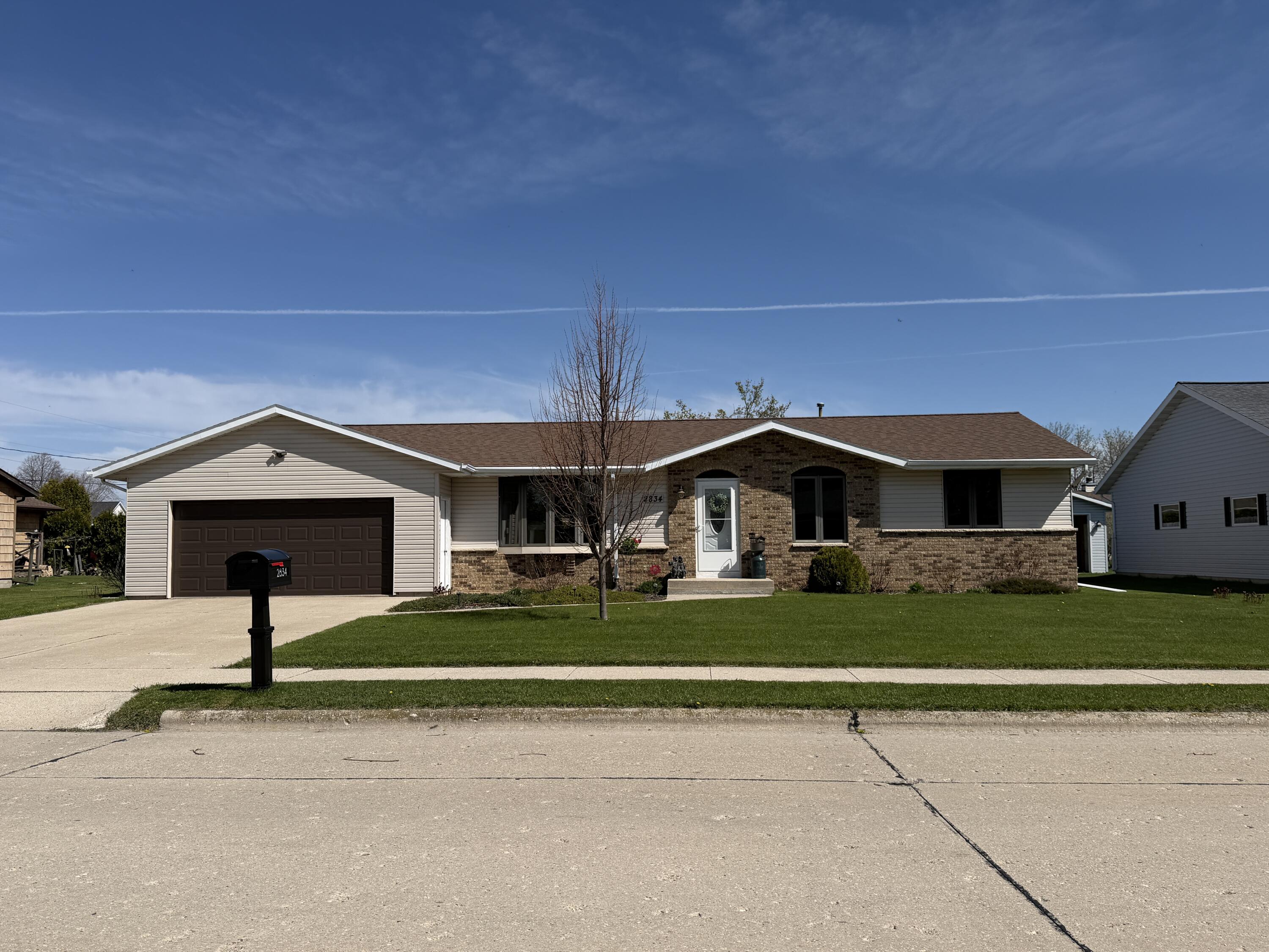 2834 43rd St, Two Rivers, WI 54241 — photo 2