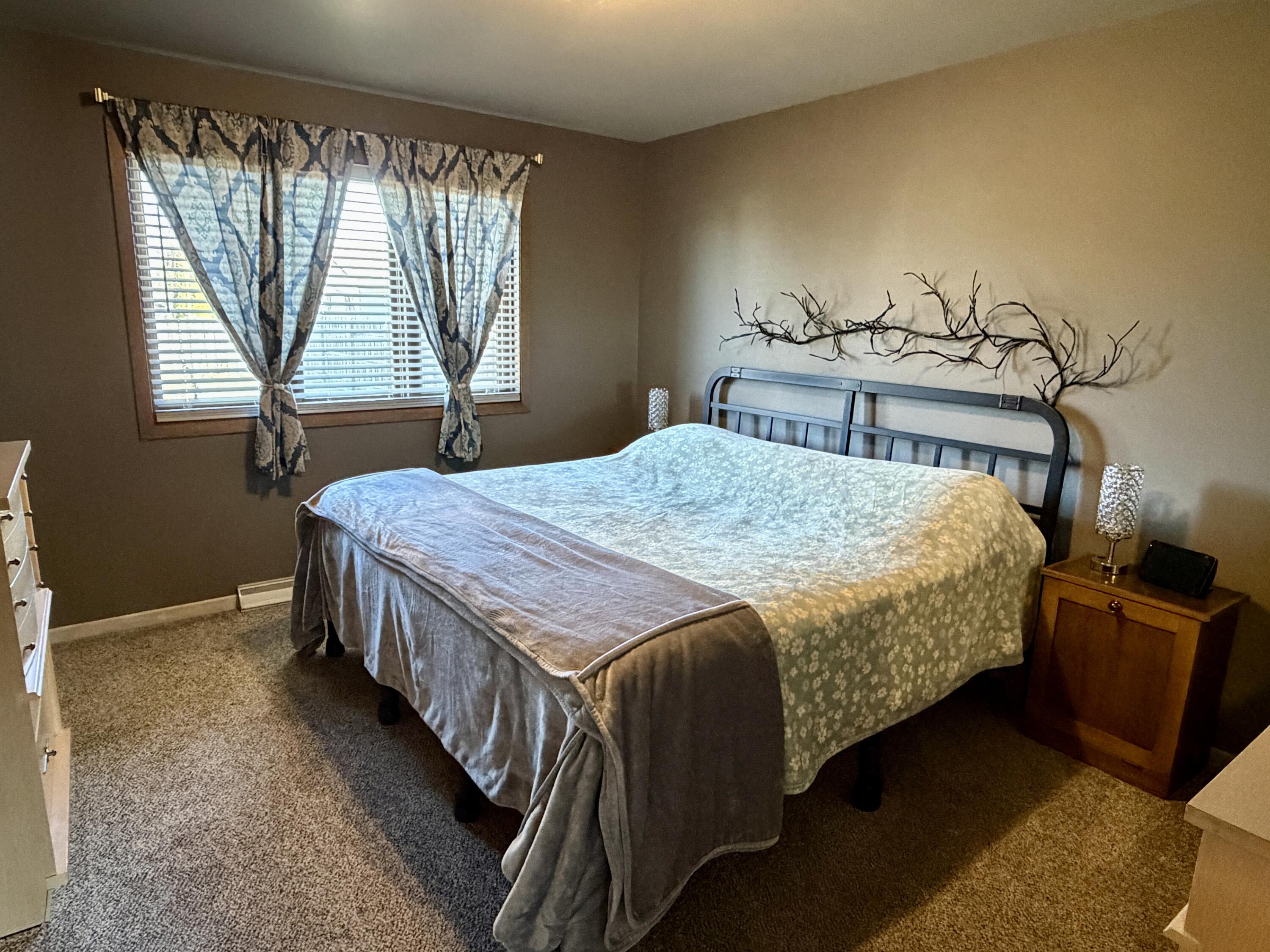 2834 43rd St, Two Rivers, WI 54241 — photo 3