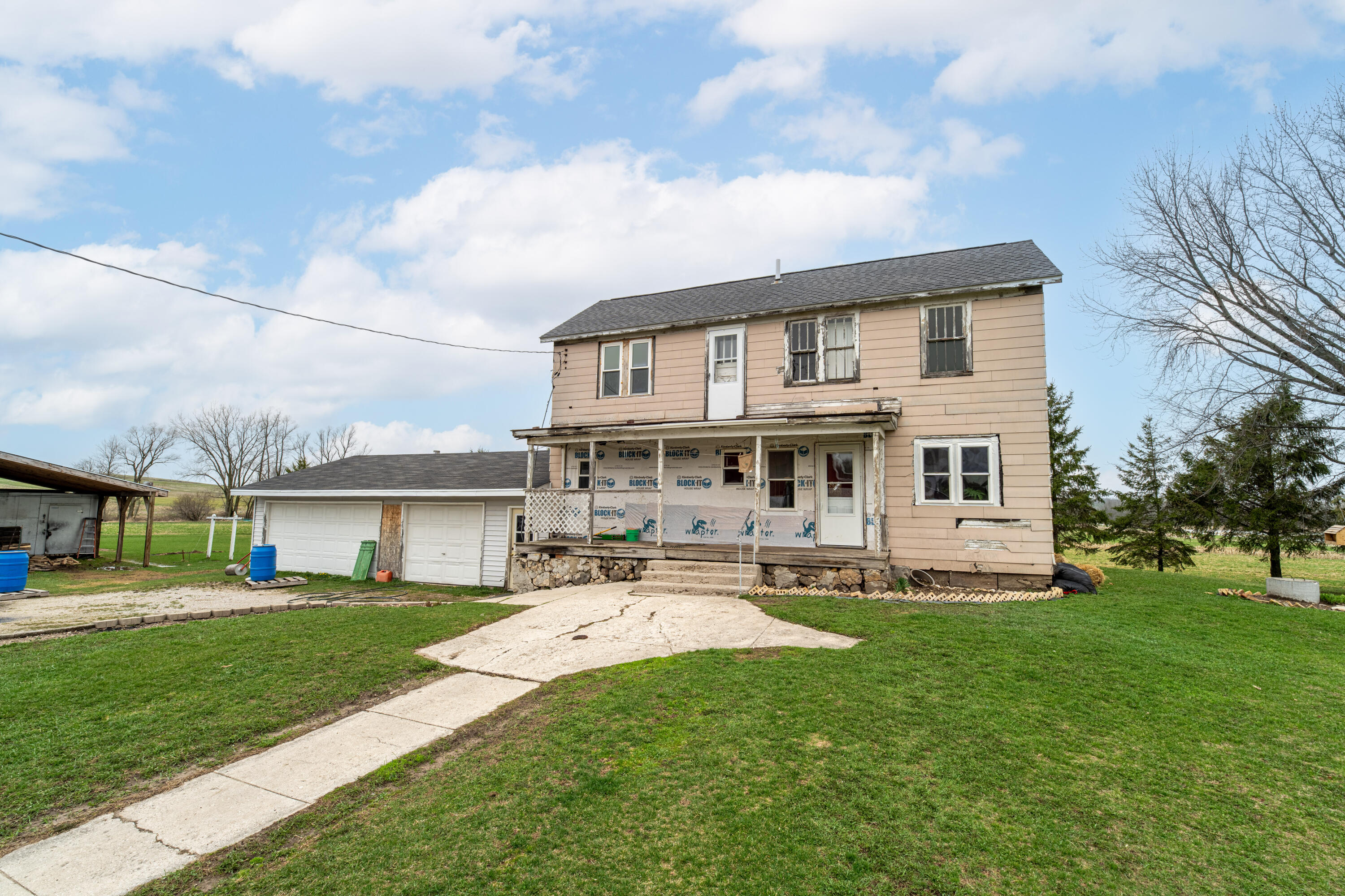 201 N Irish Rd — photo