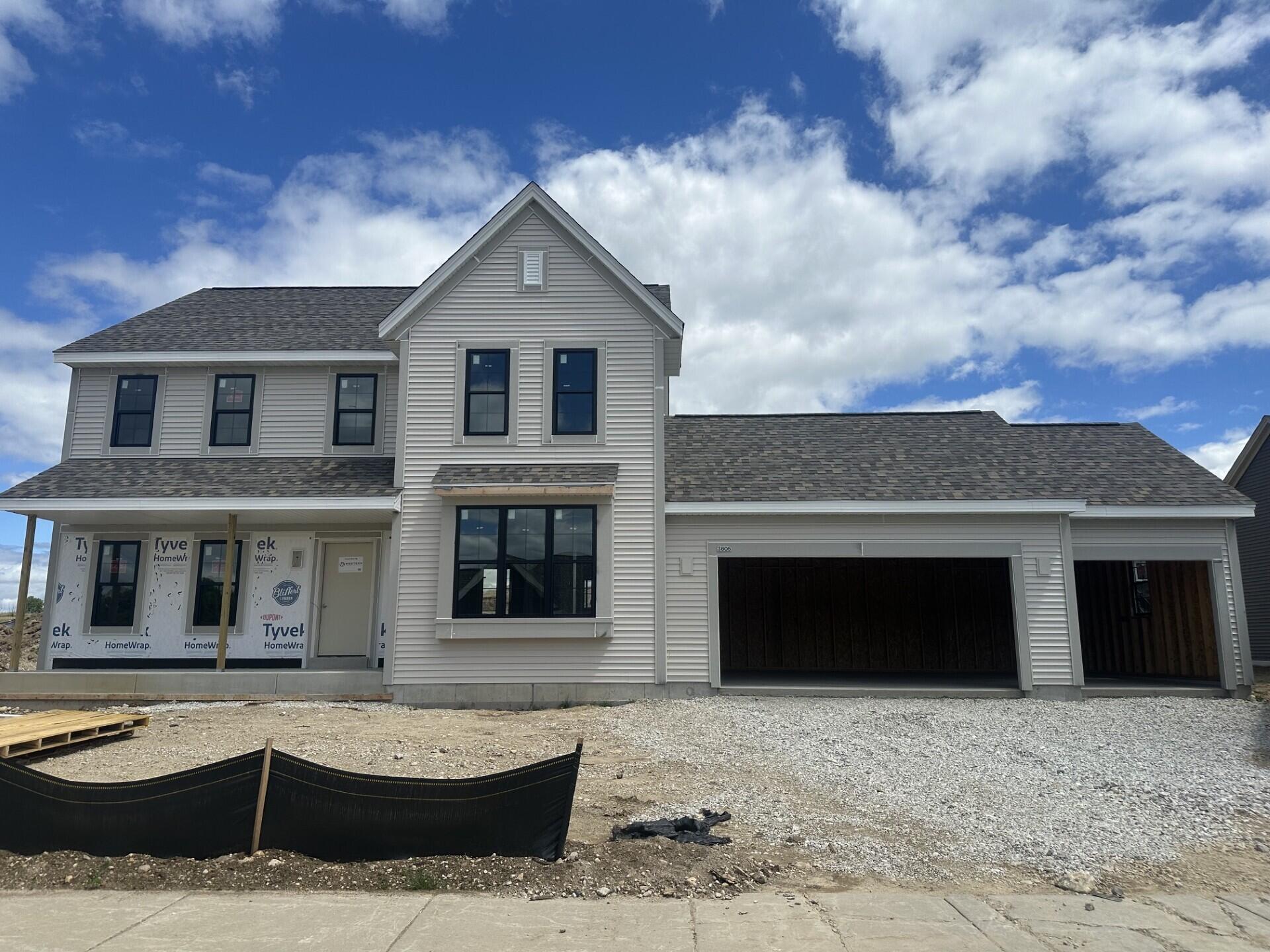 3805 White Oak Way — photo