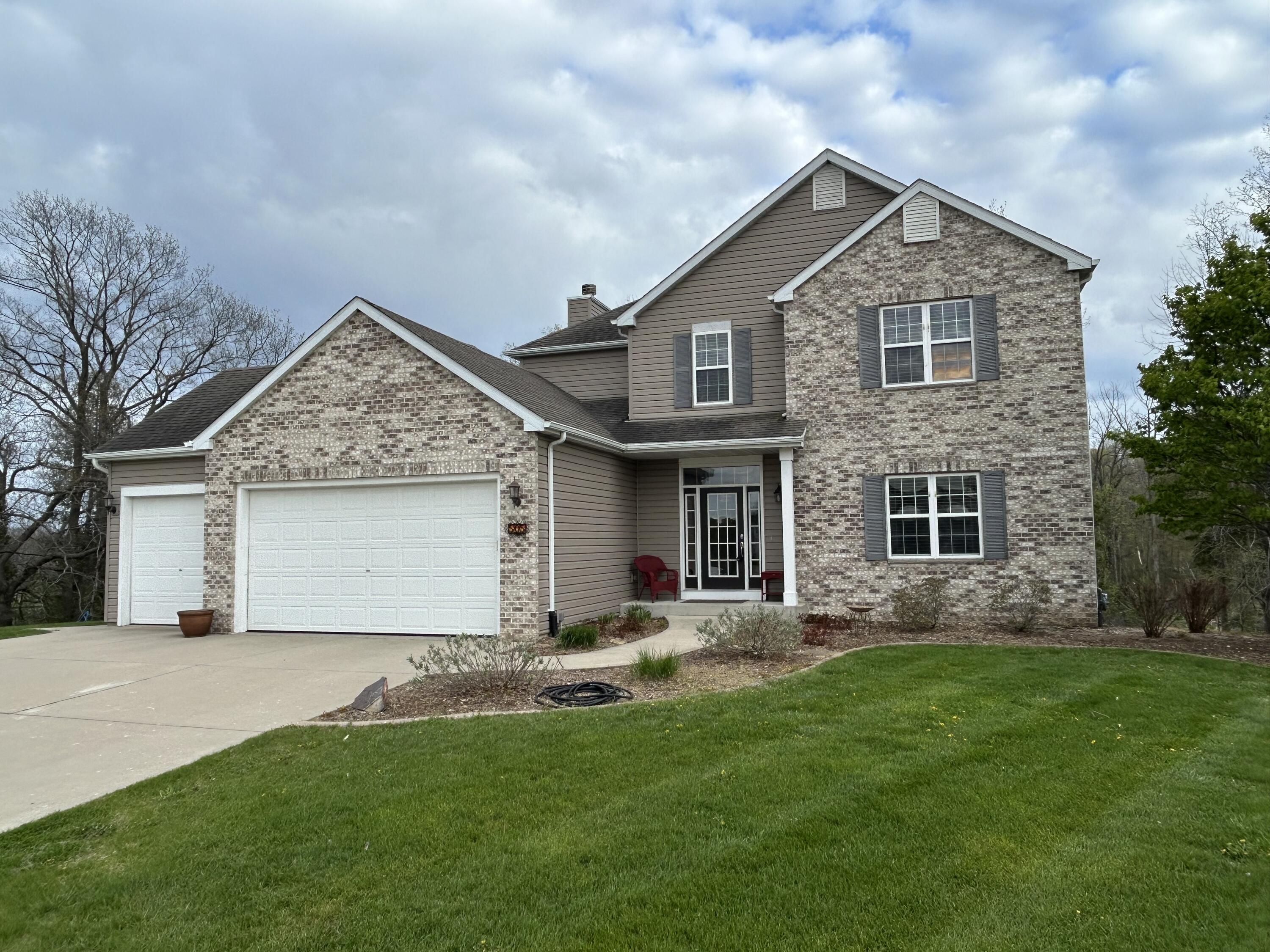 505 Acacia Dr — photo