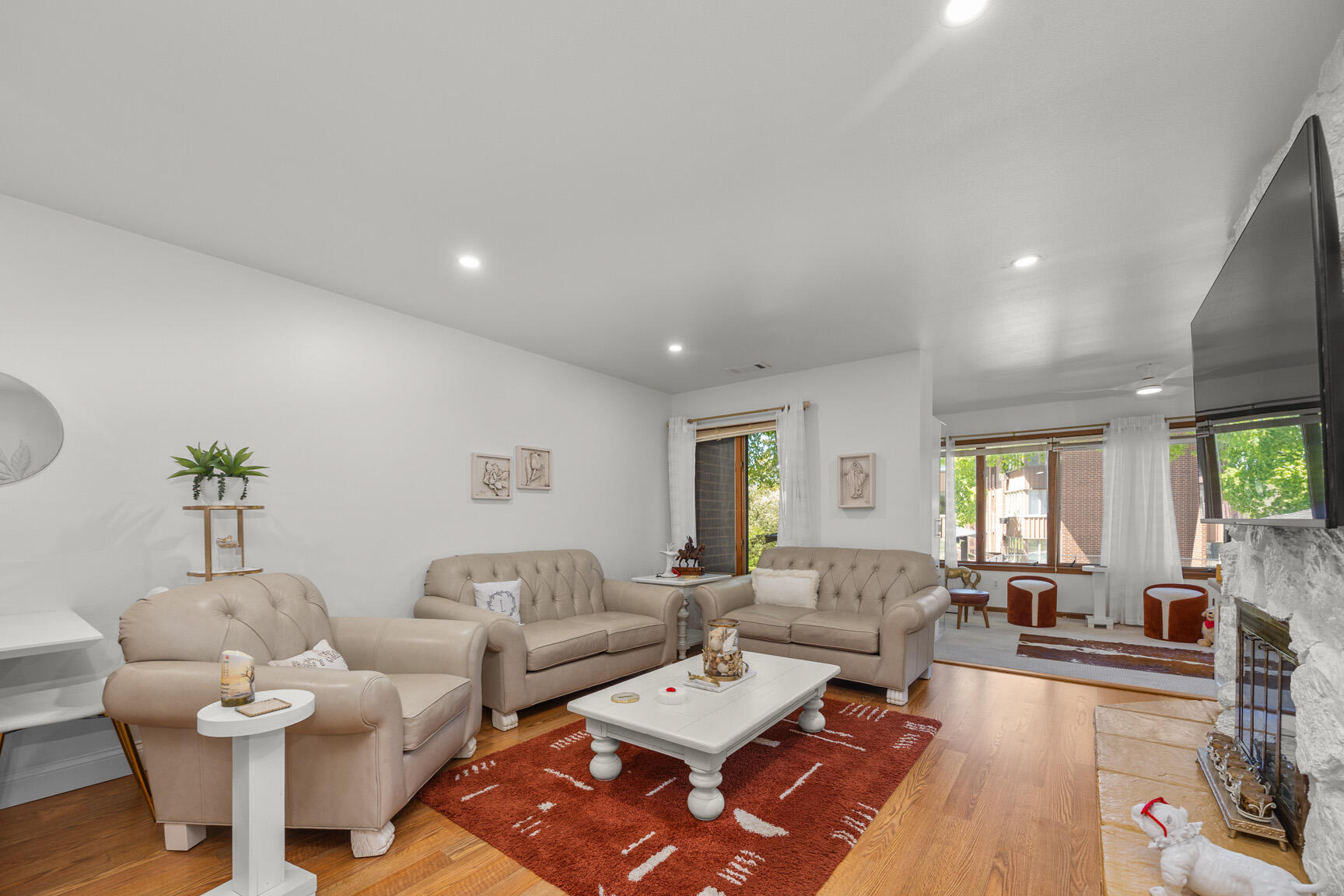 N84W15750 Ridge Rd, 105, Menomonee Falls, WI 53051 — photo 3