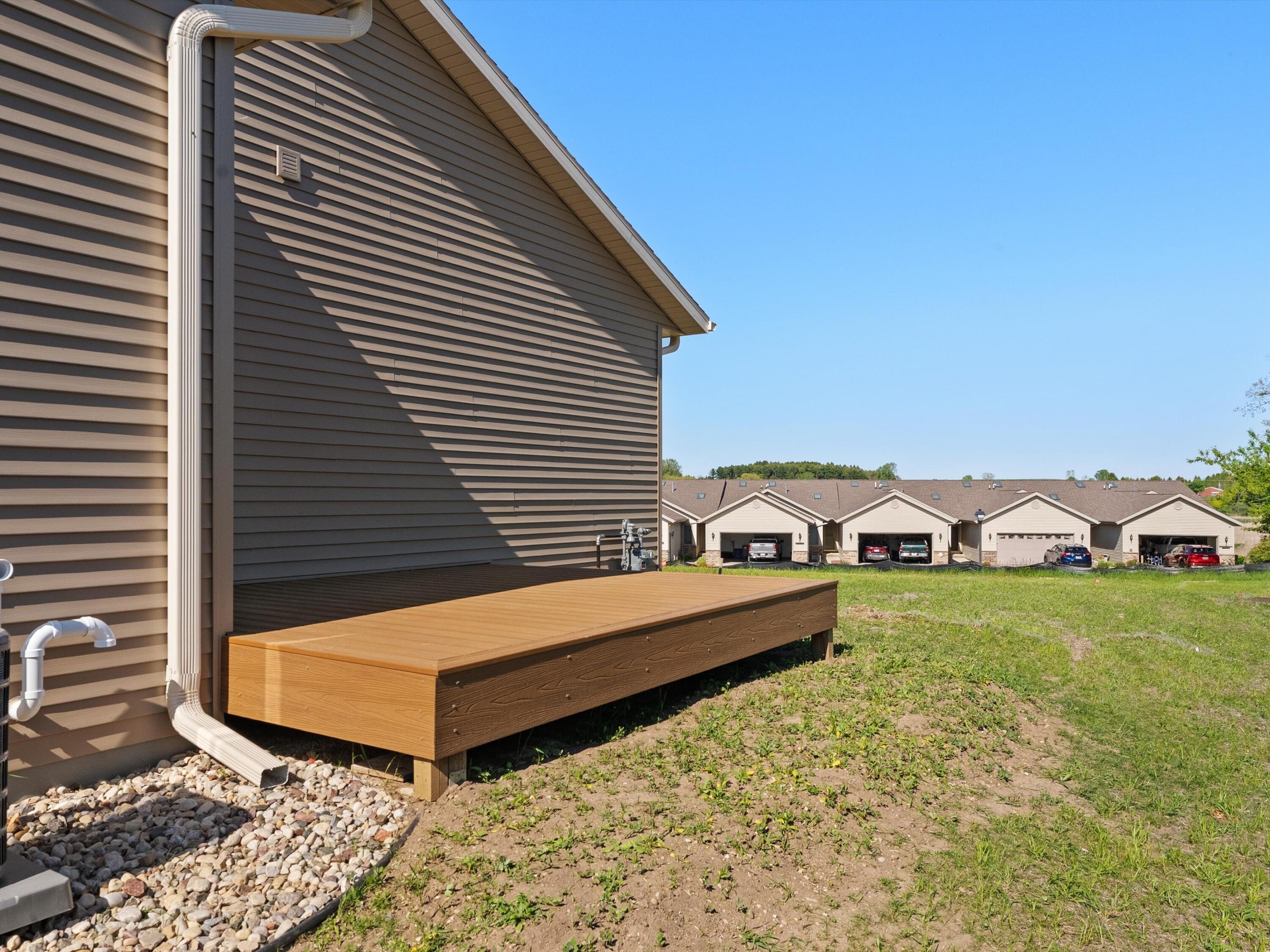4403 Tannery Rd, Two Rivers, WI 54241 — photo 2