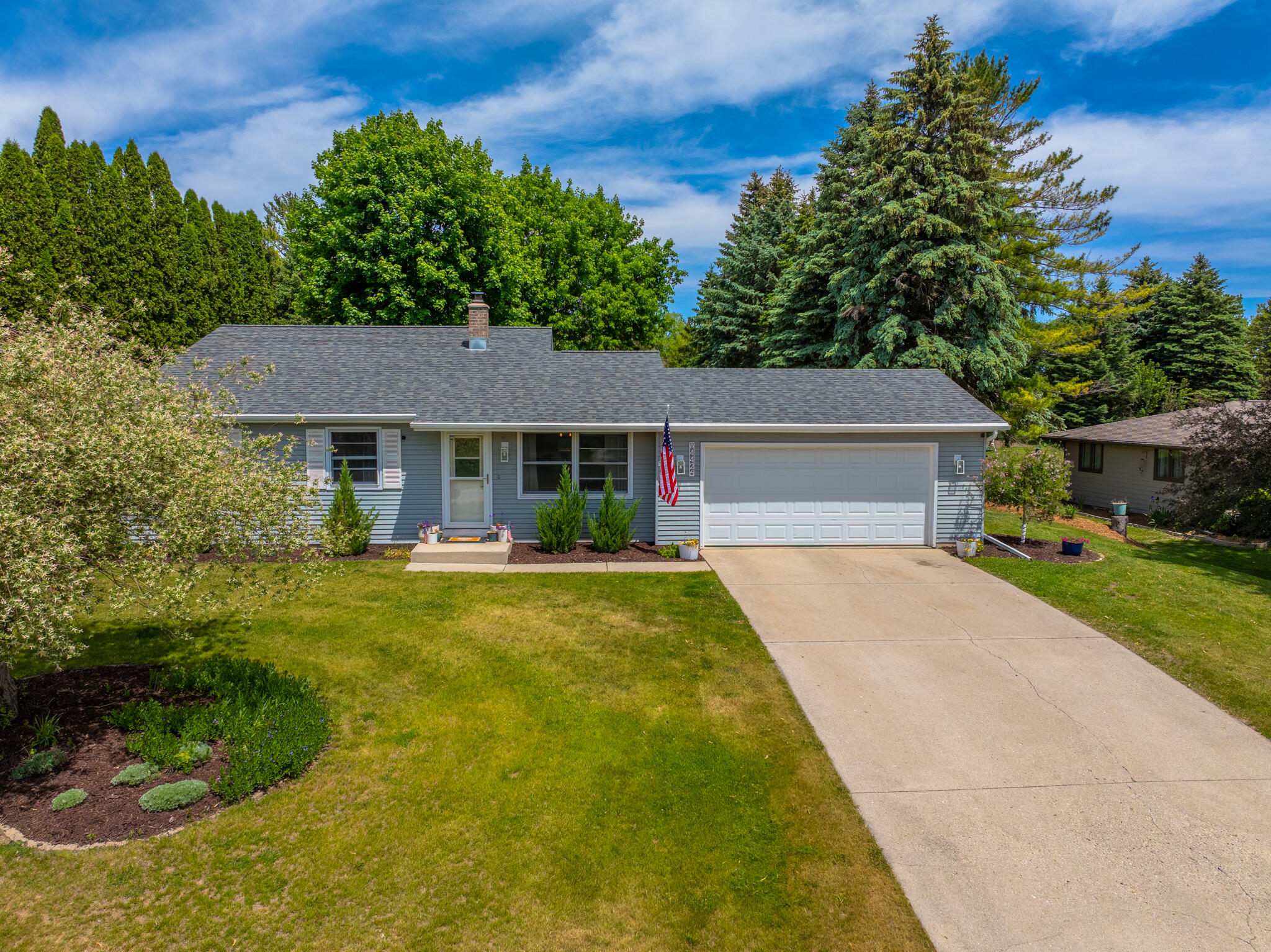 W4426 River Bend Dr — photo