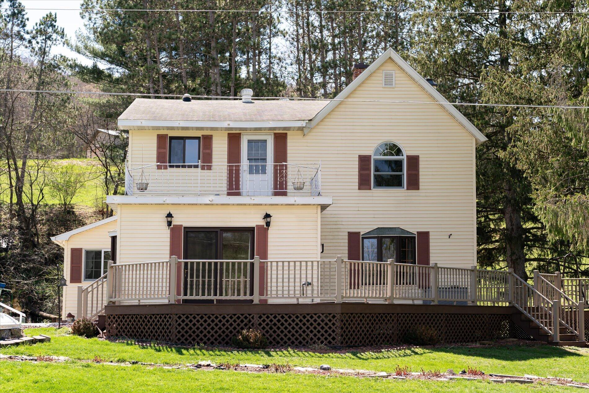 S921 Sveum Ridge Rd, Coon, WI 54623 — photo 2