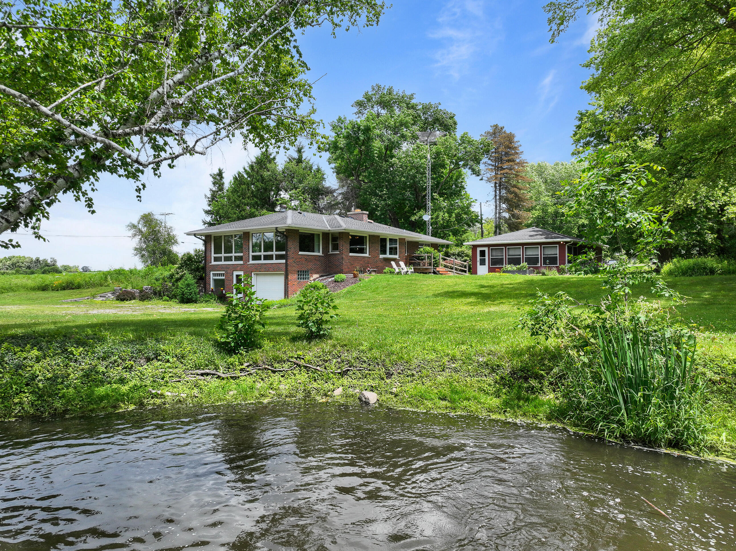 5281 Spring Valley Rd, Lyons, WI 53105 — photo 3