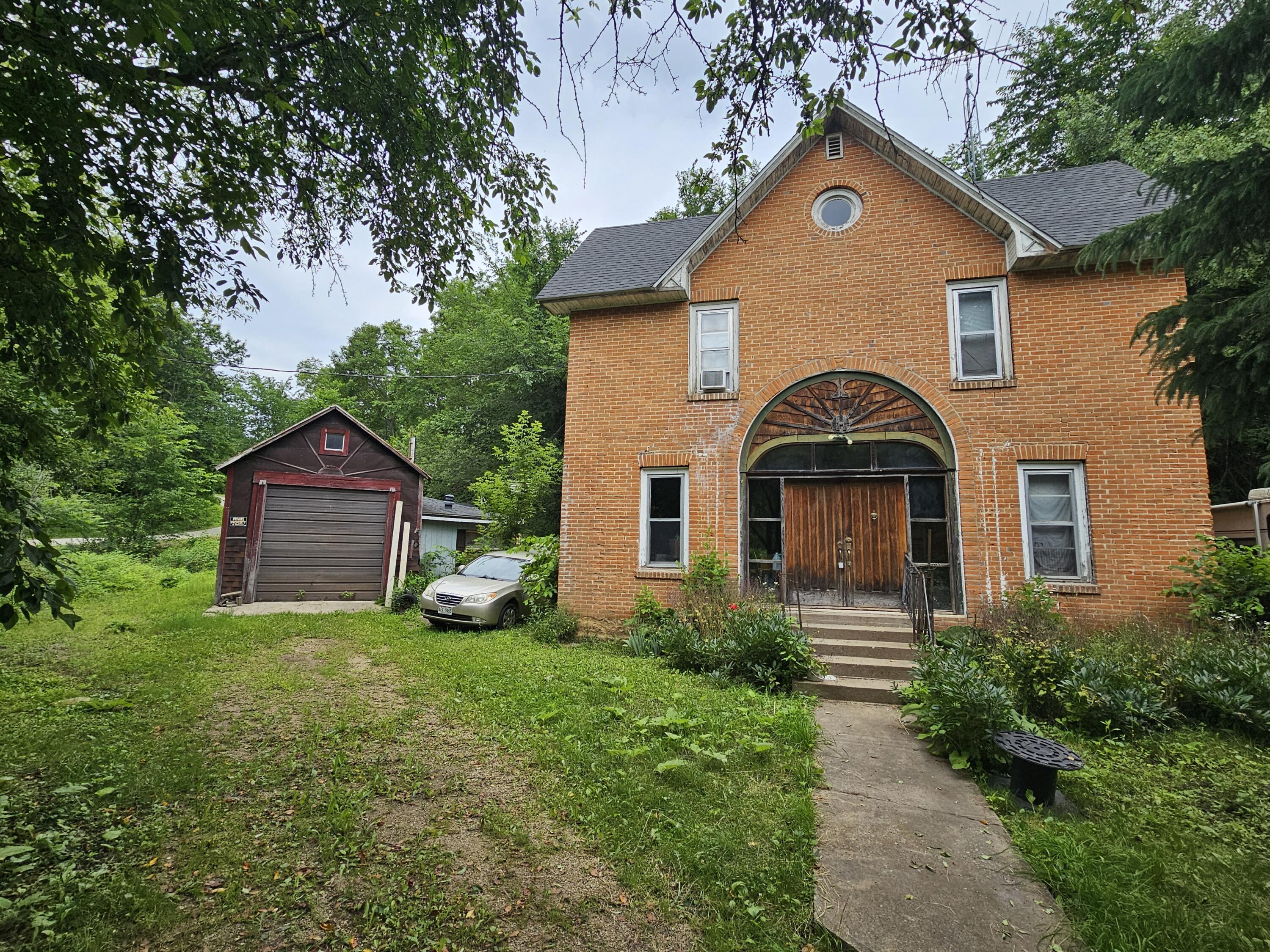 E8706 County Rd M -, Kickapoo, WI 54652