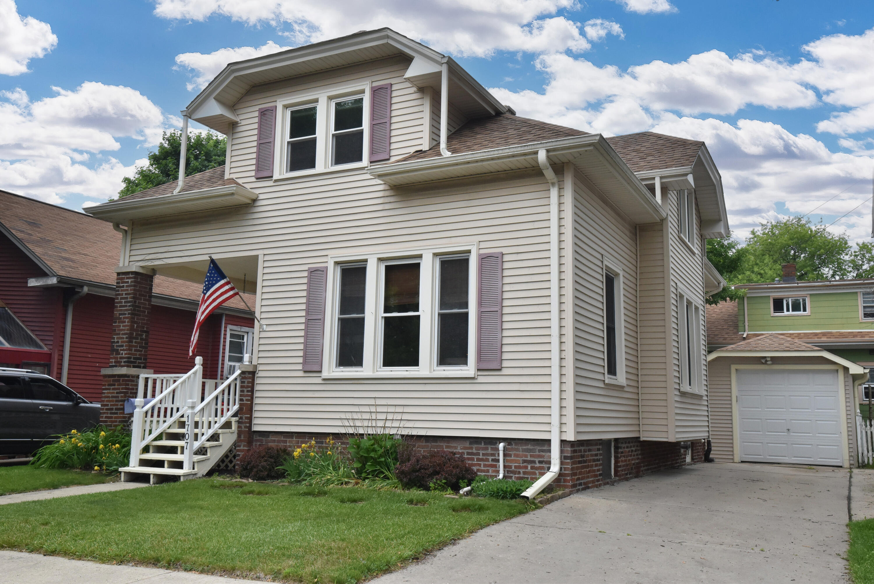 1707 Carlisle Ave — photo