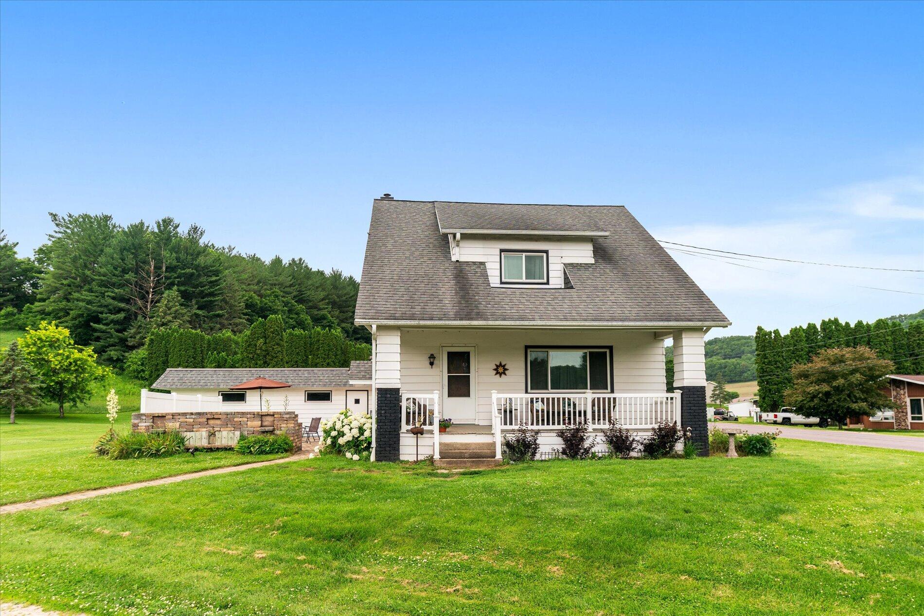 25176 County Hwy Y - — photo
