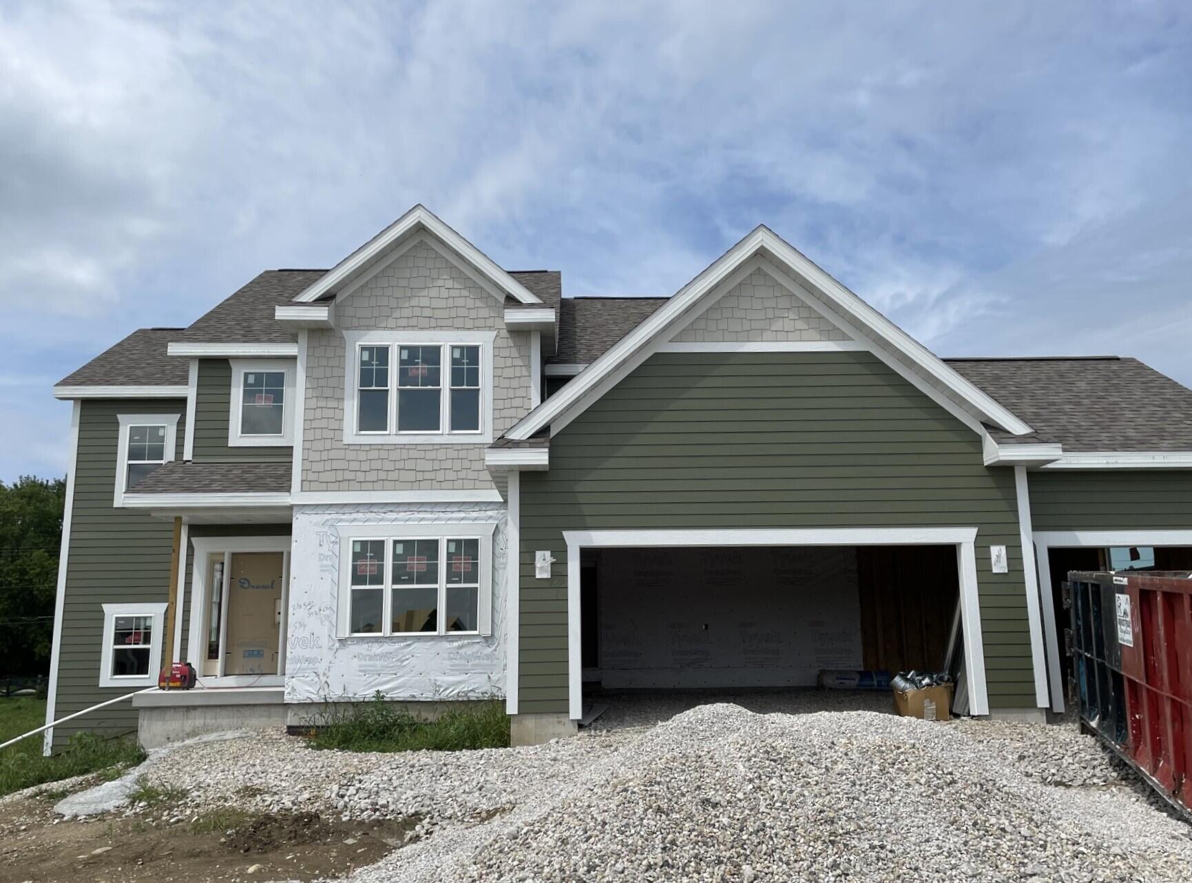 W259N5967 Amberwood Ct — photo