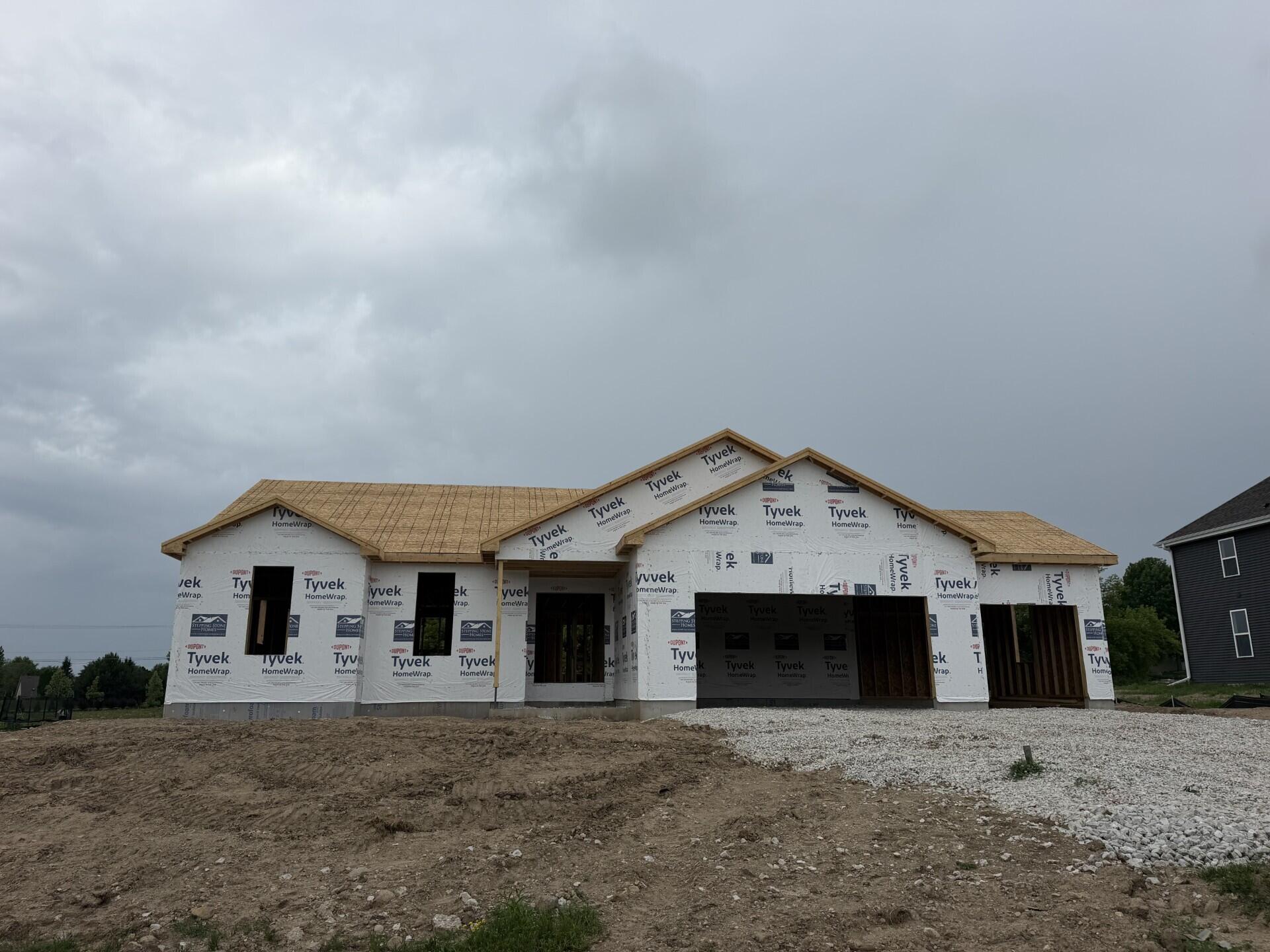 N101W17078 Tanglewood Dr — photo