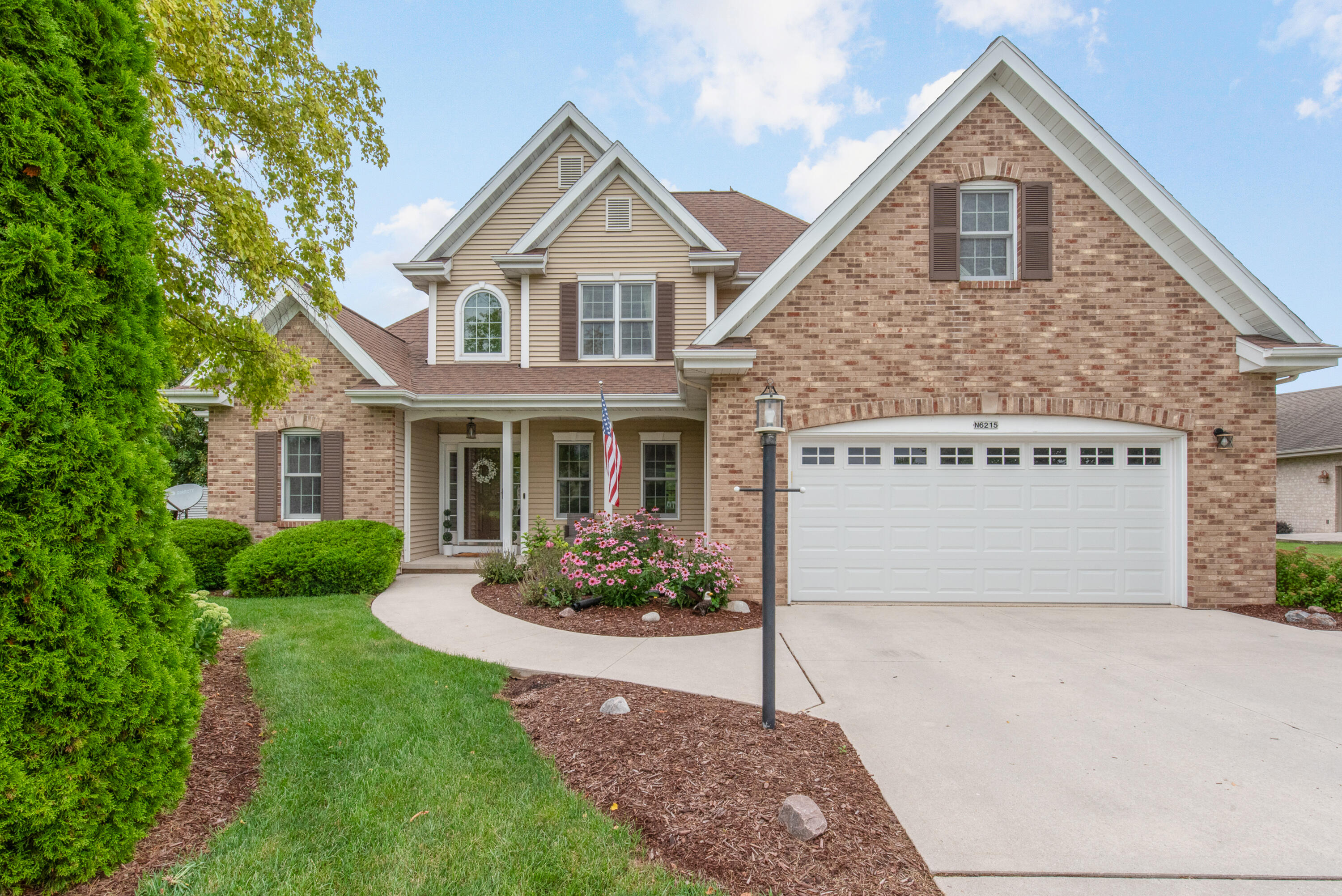N6215 Kapur Dr — photo