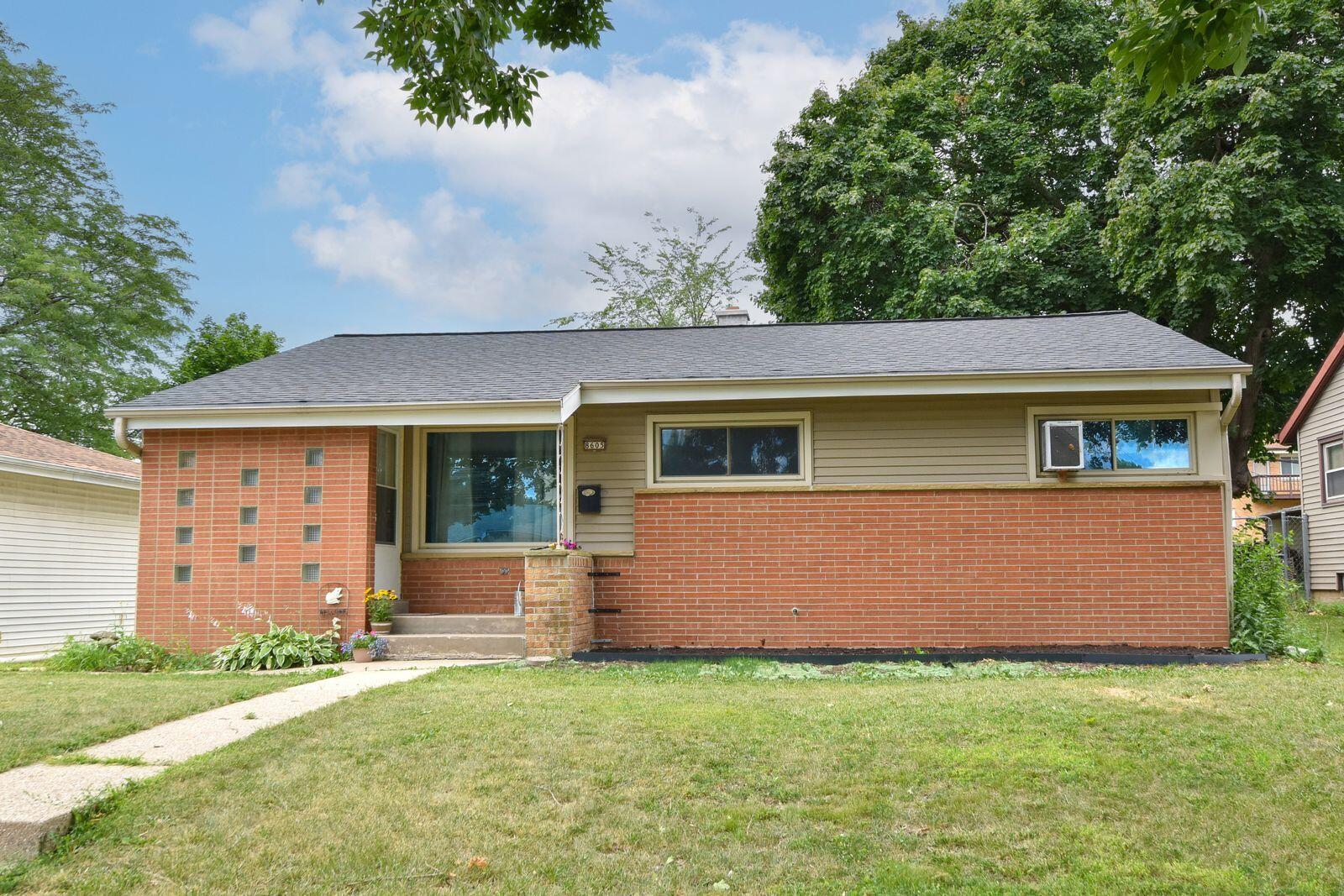 8605 W Lawrence Ave — photo
