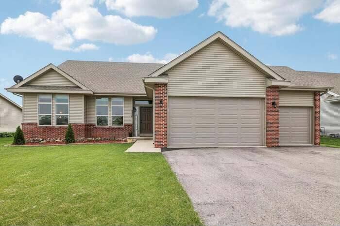 4338 Sandstone Dr — photo