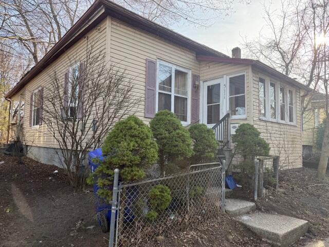 511 66th St — photo
