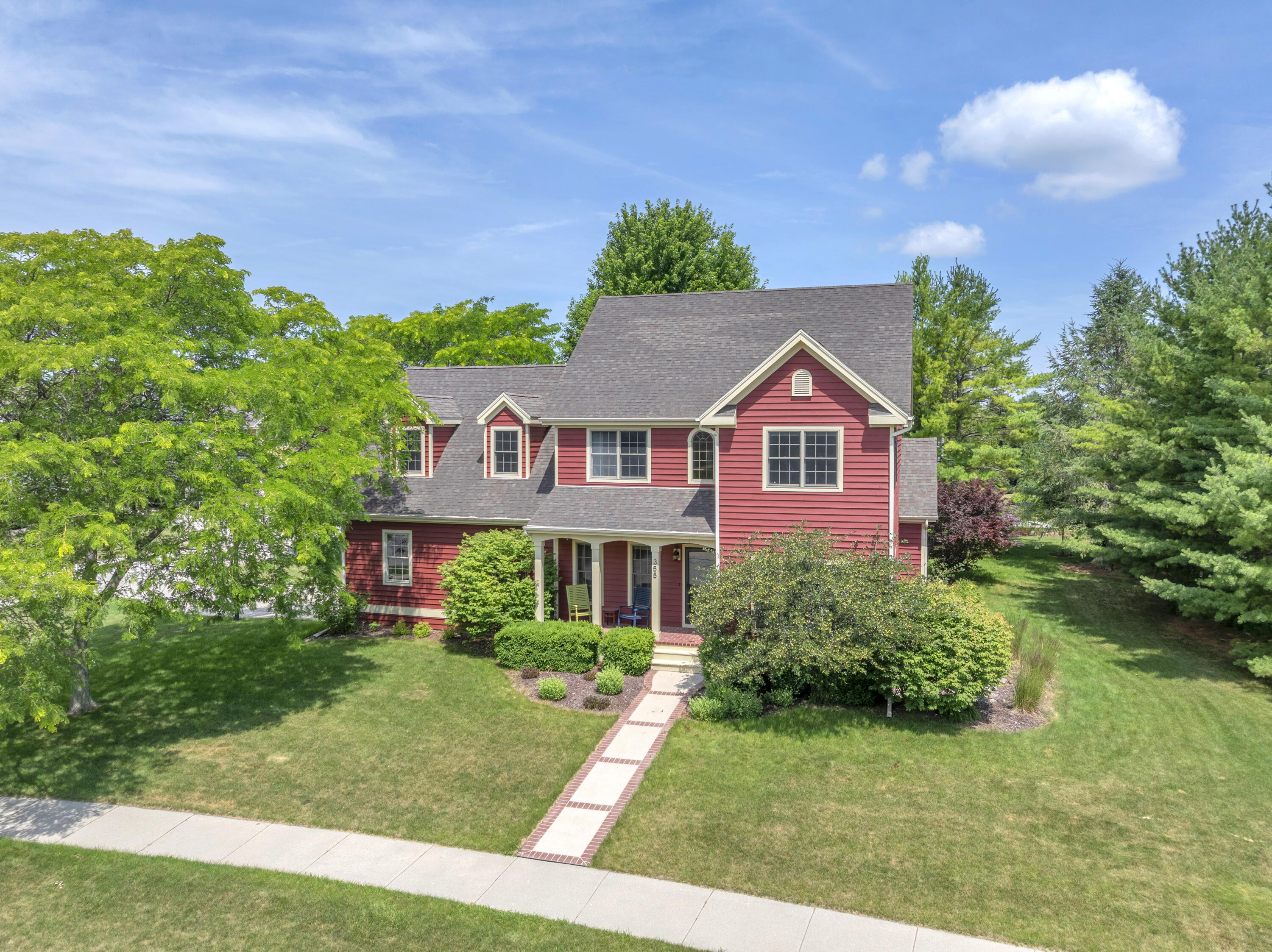 355 Phillip Dr — photo