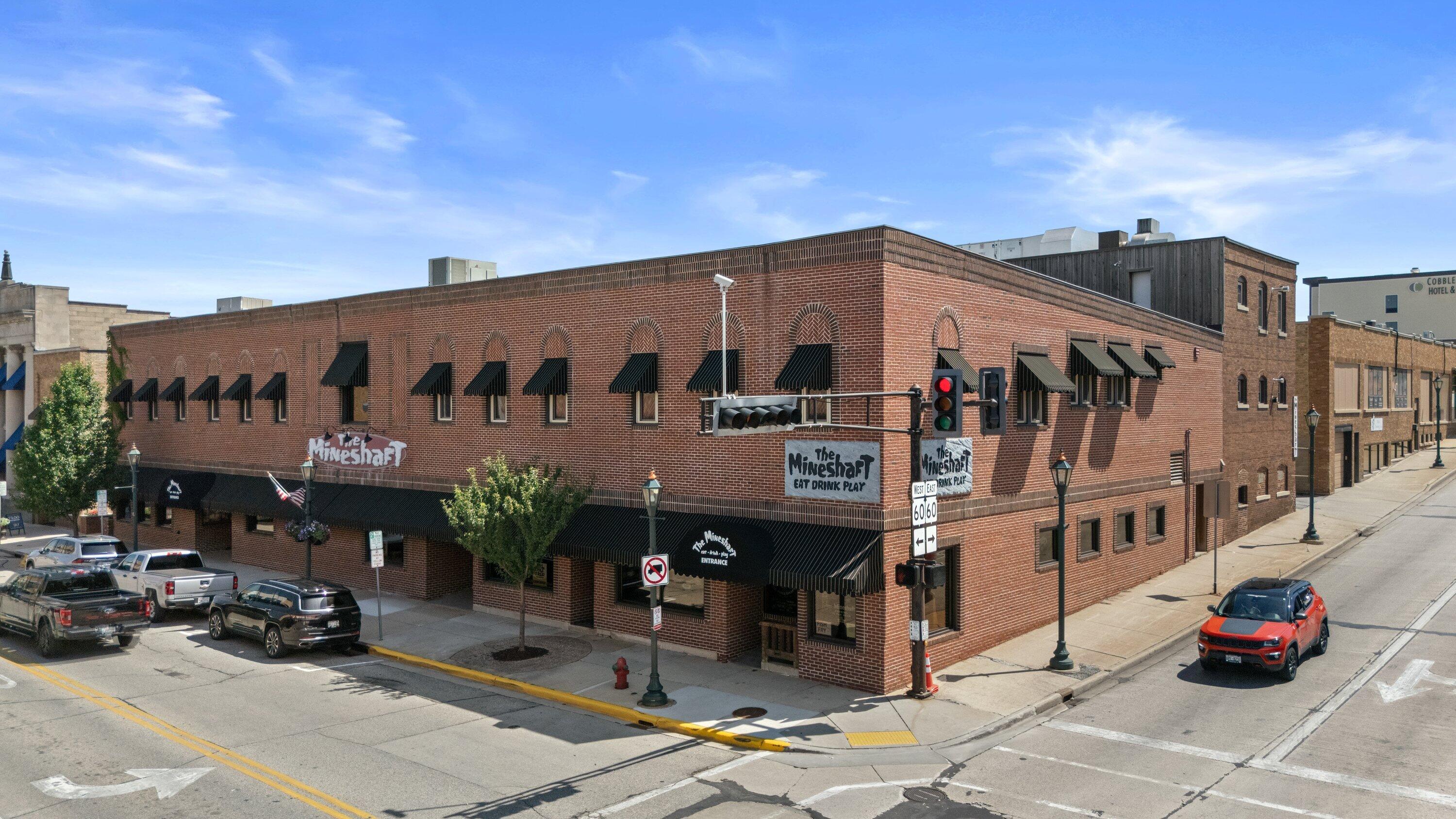 22 N Main St — photo