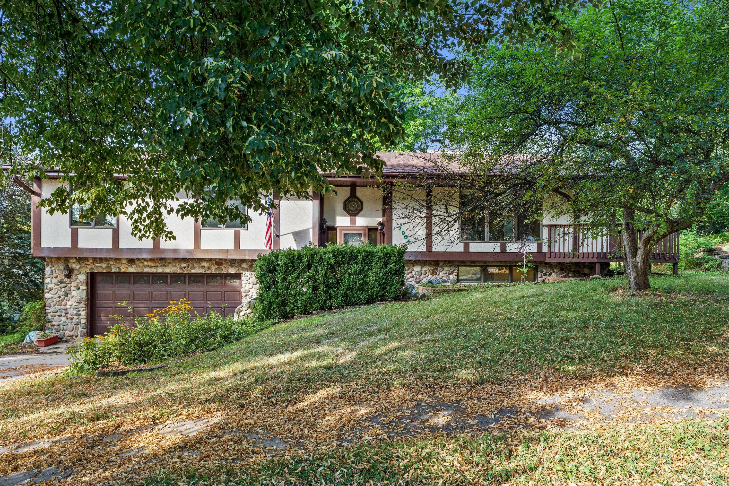 2905 Cody Ct — photo